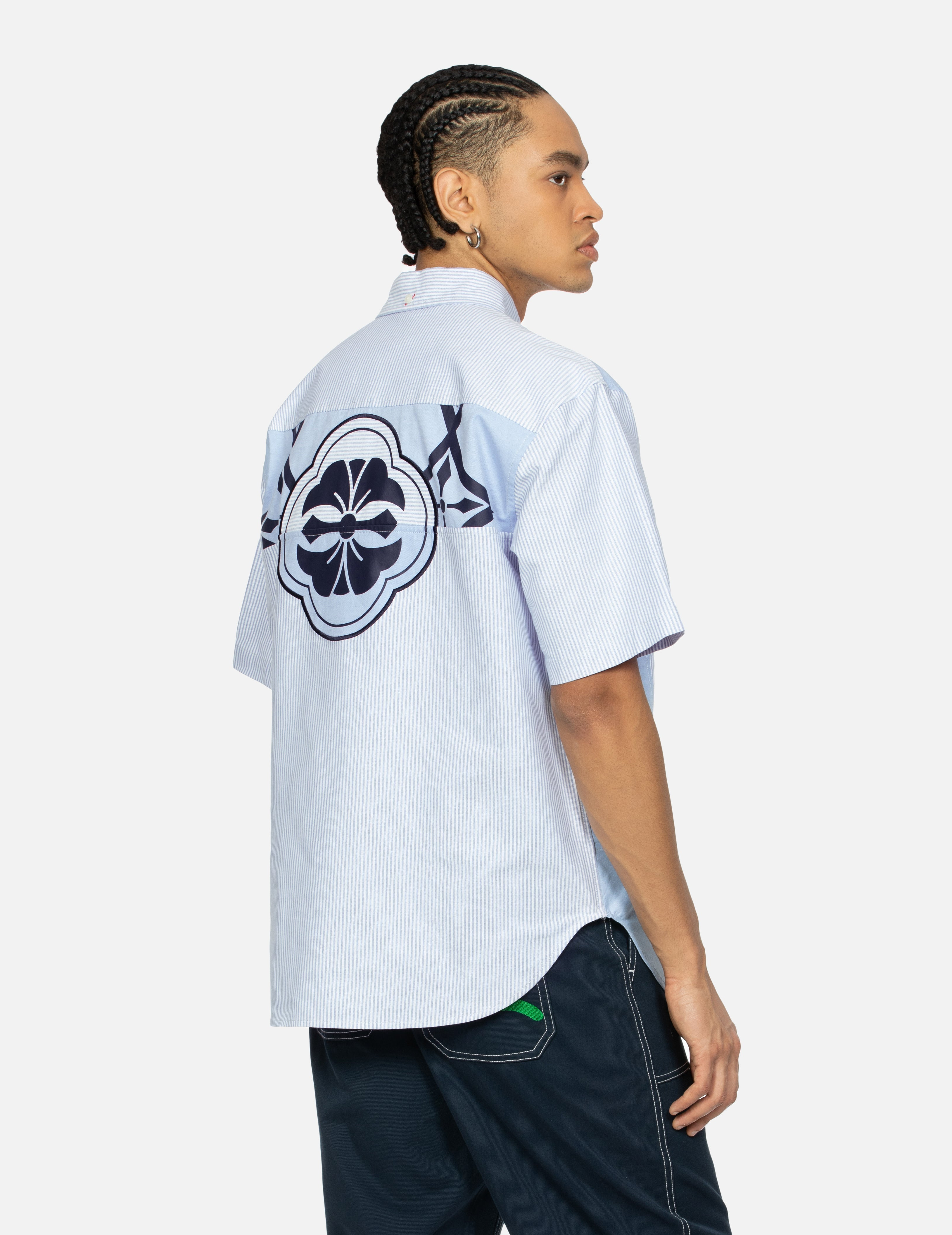 DECONSTRUCTED LOGO PRINT AND KAMON EMBROIDERY SHORT SLEEVES RELAX FIT SHIRT - 3