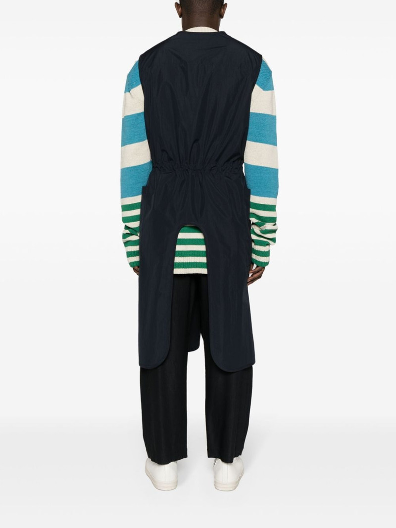 Lab sleeveless coat 4