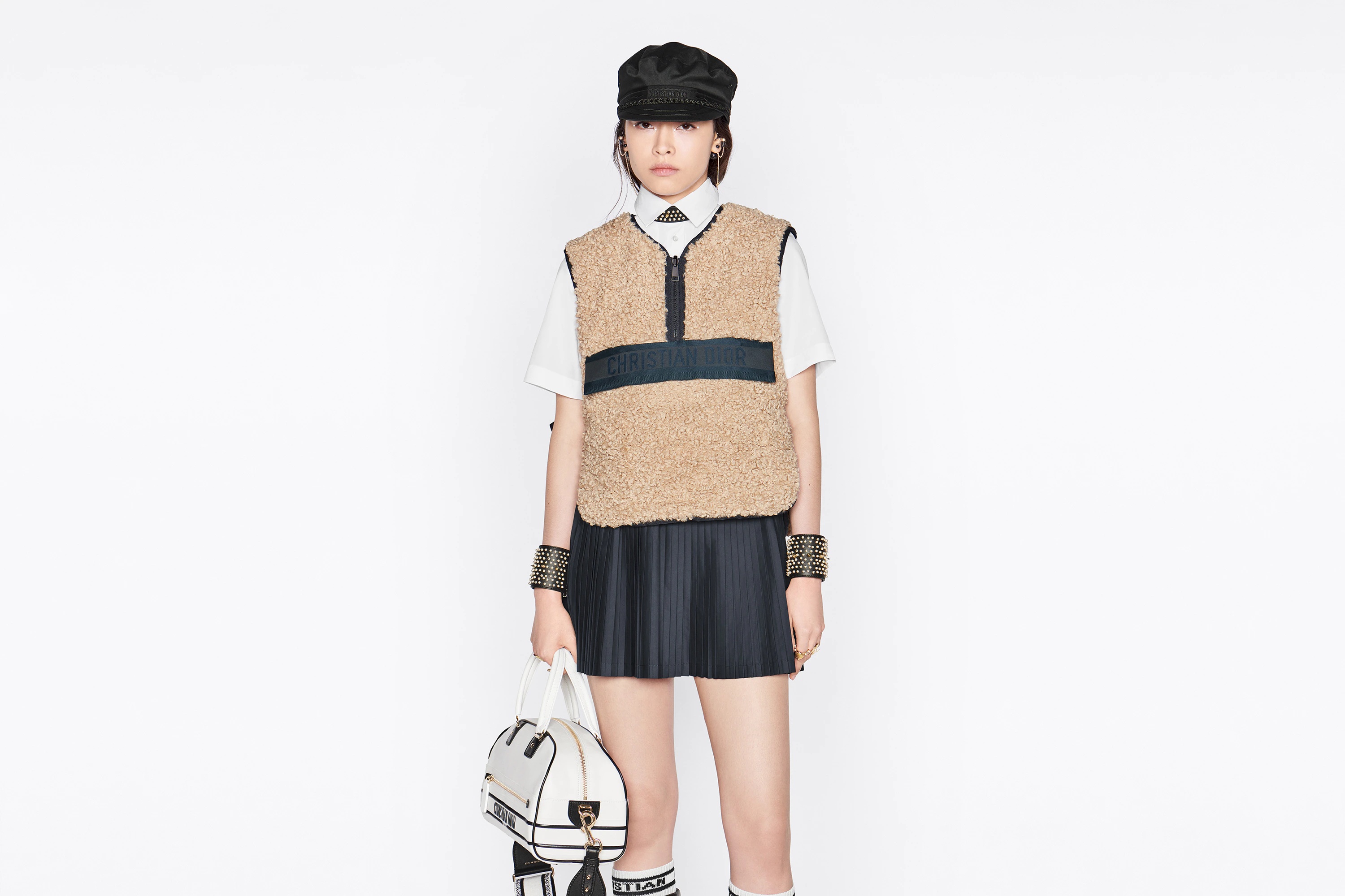 Macrocannage Reversible Sleeveless Vest - 9