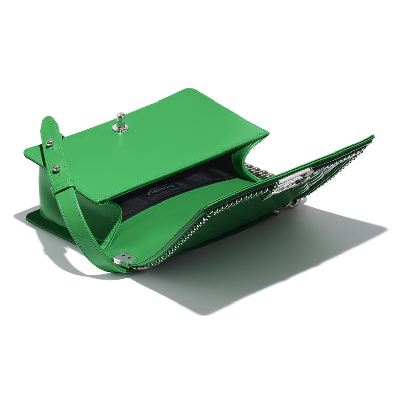 BOY CHANEL Handbag 3