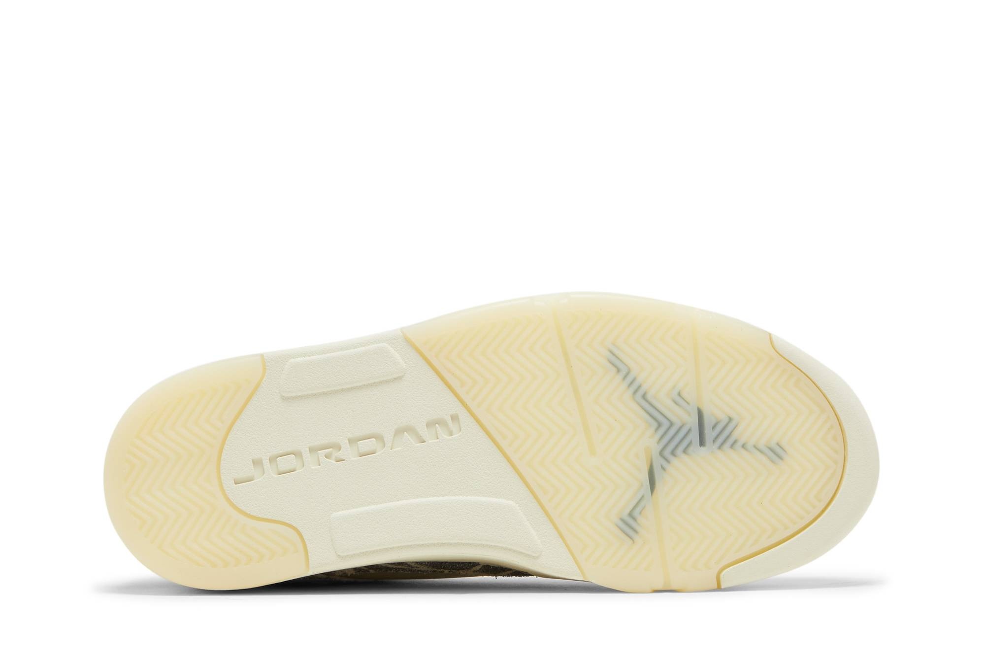 Wmns Air Jordan 5 Retro Low 'Expression' - 4