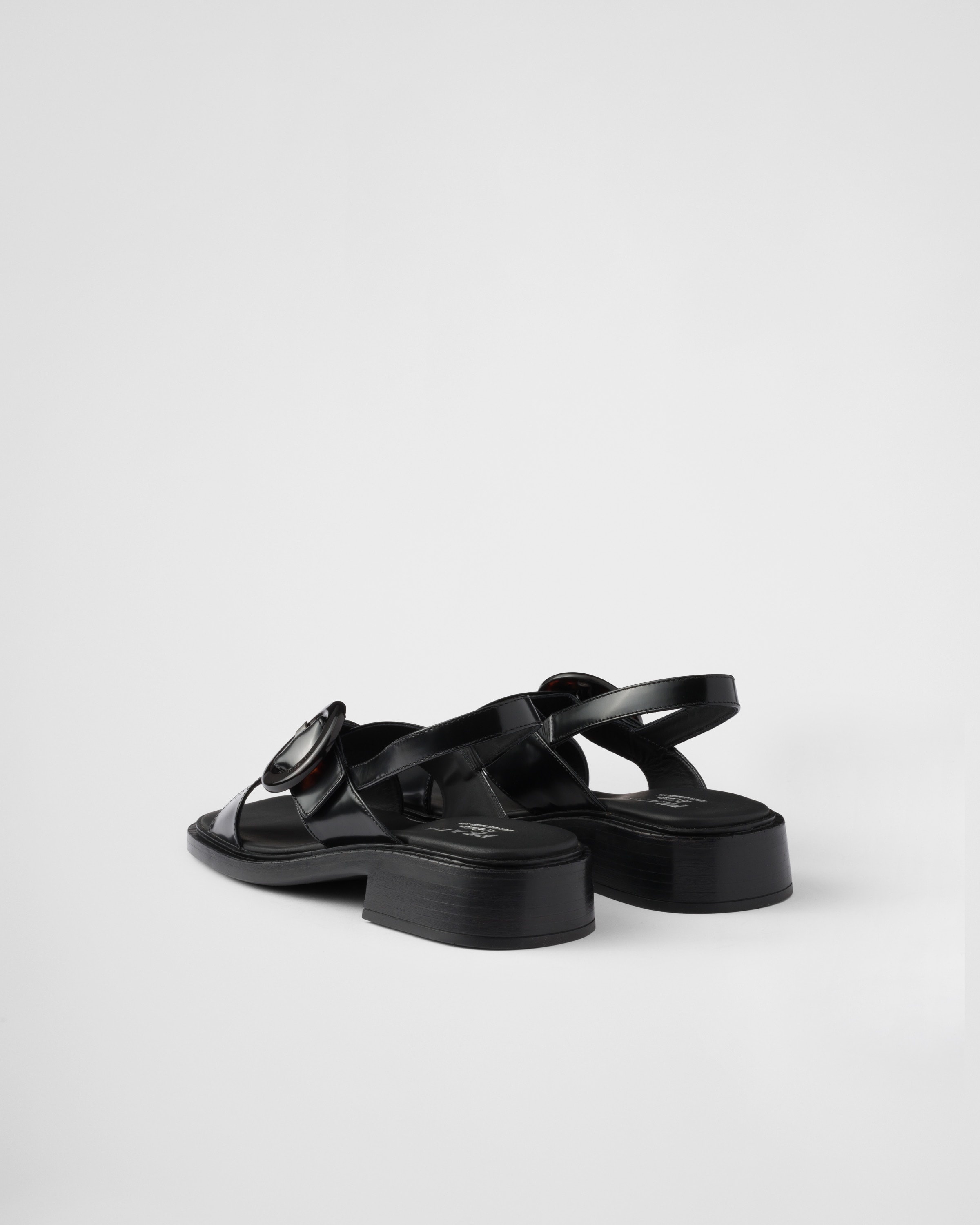Brushed leather sandals with buckle - 4