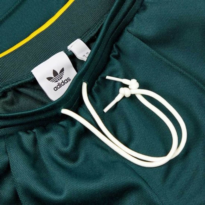 adidas adidas originals FM2204 outlook