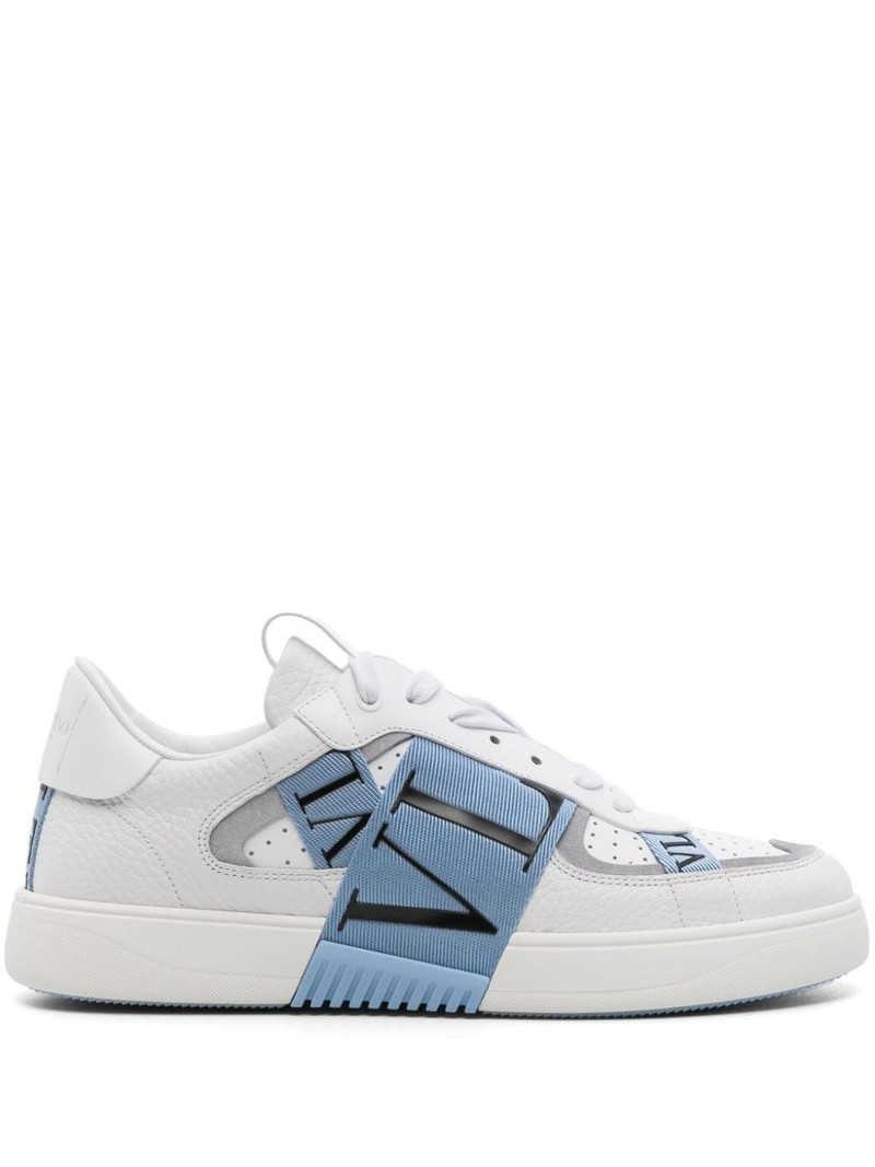 VL7N panelled sneakers 1