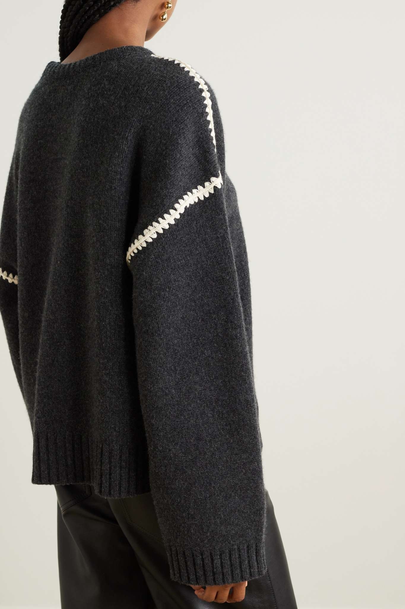 Oversized embroidered wool and cashmere-blend sweater - 3