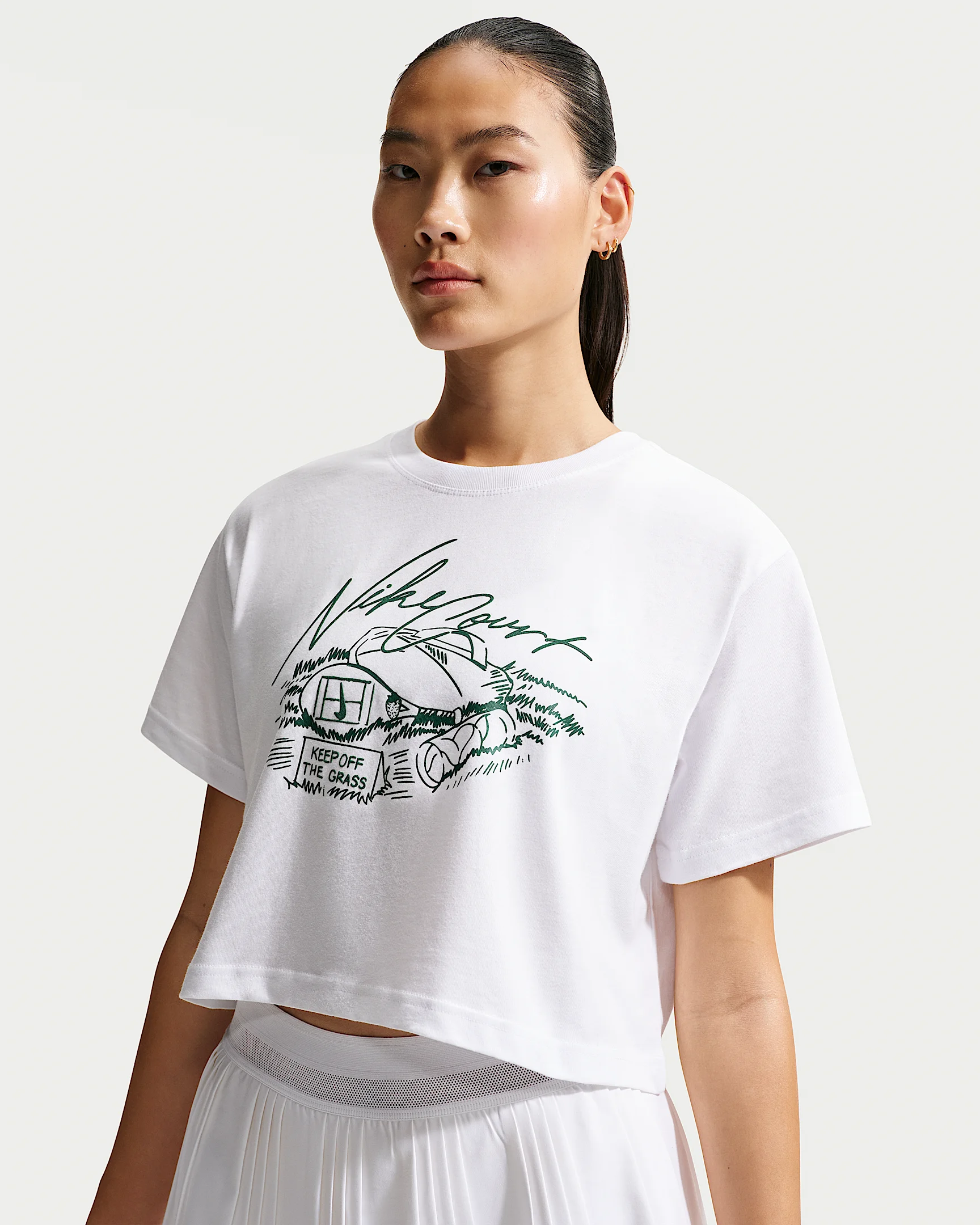 Nike Women's Cropped Tennis T-Shirt - 1