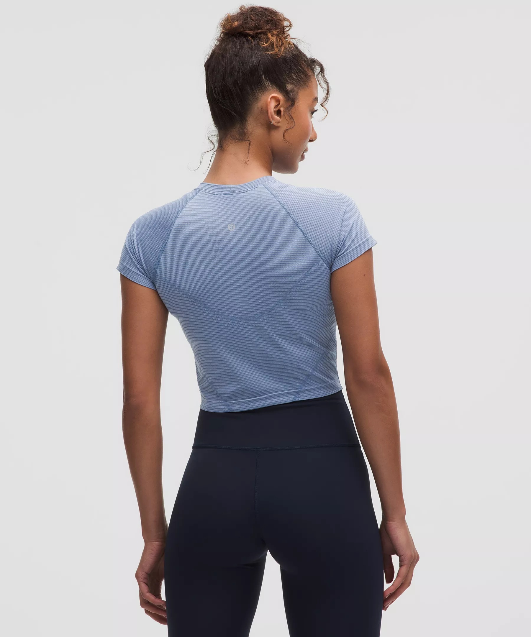 Swiftly Tech Cropped Short-Sleeve Shirt 2.0 - 3