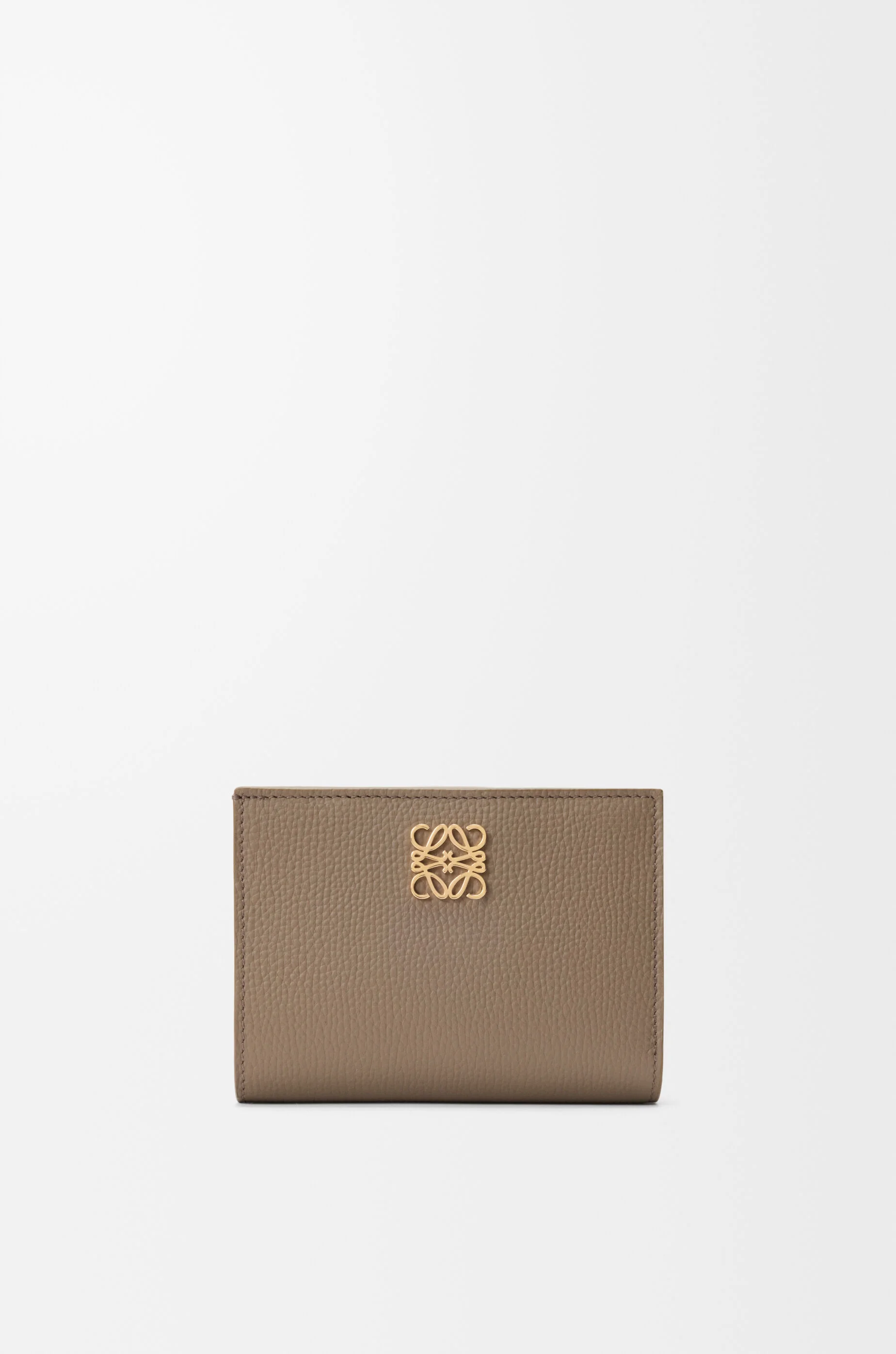 Anagram compact wallet in pebble grained calfskin - 1