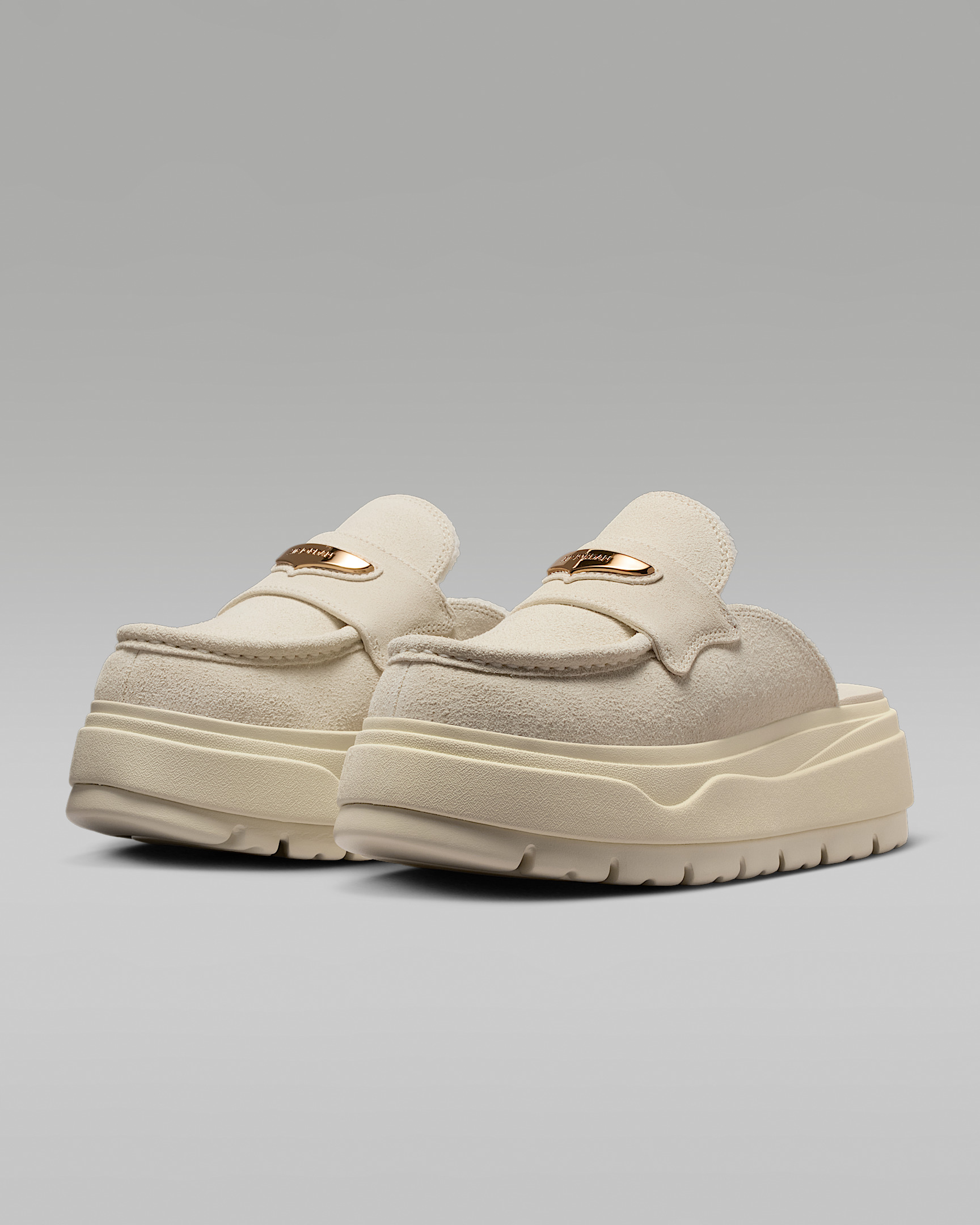 Air Jordan Mule Women's Shoes - 5