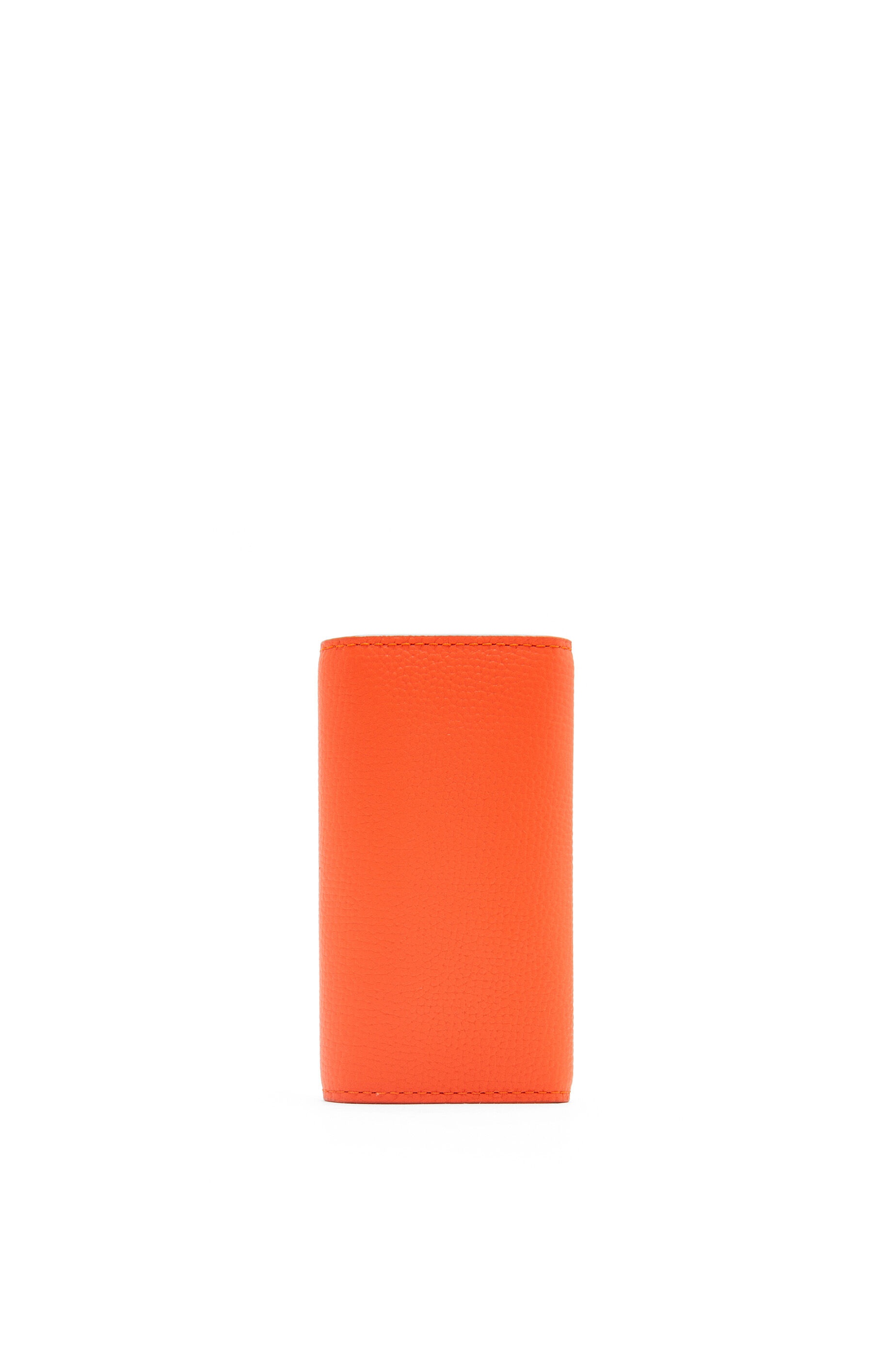 Anagram key case in pebble grain calfskin - 4