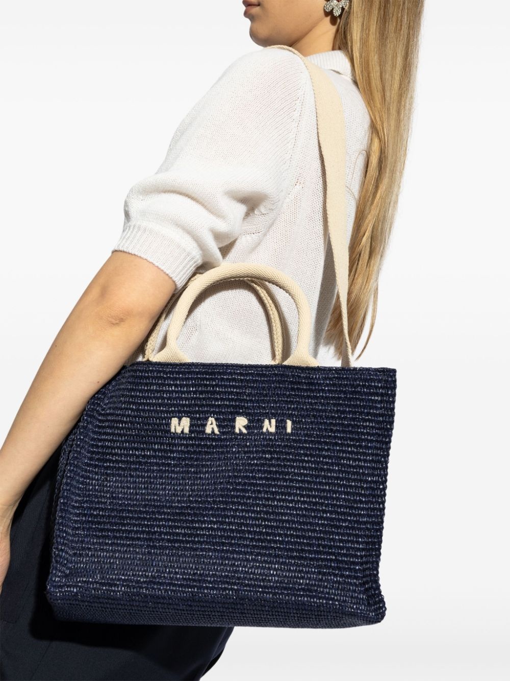 logo-embroidered raffia tote bag - 2