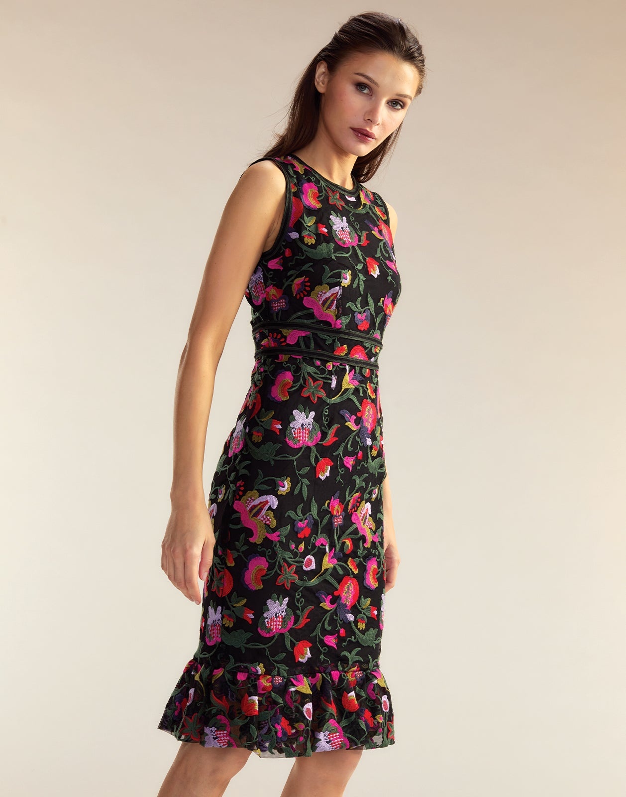 Eve Embroidered Dress - 4