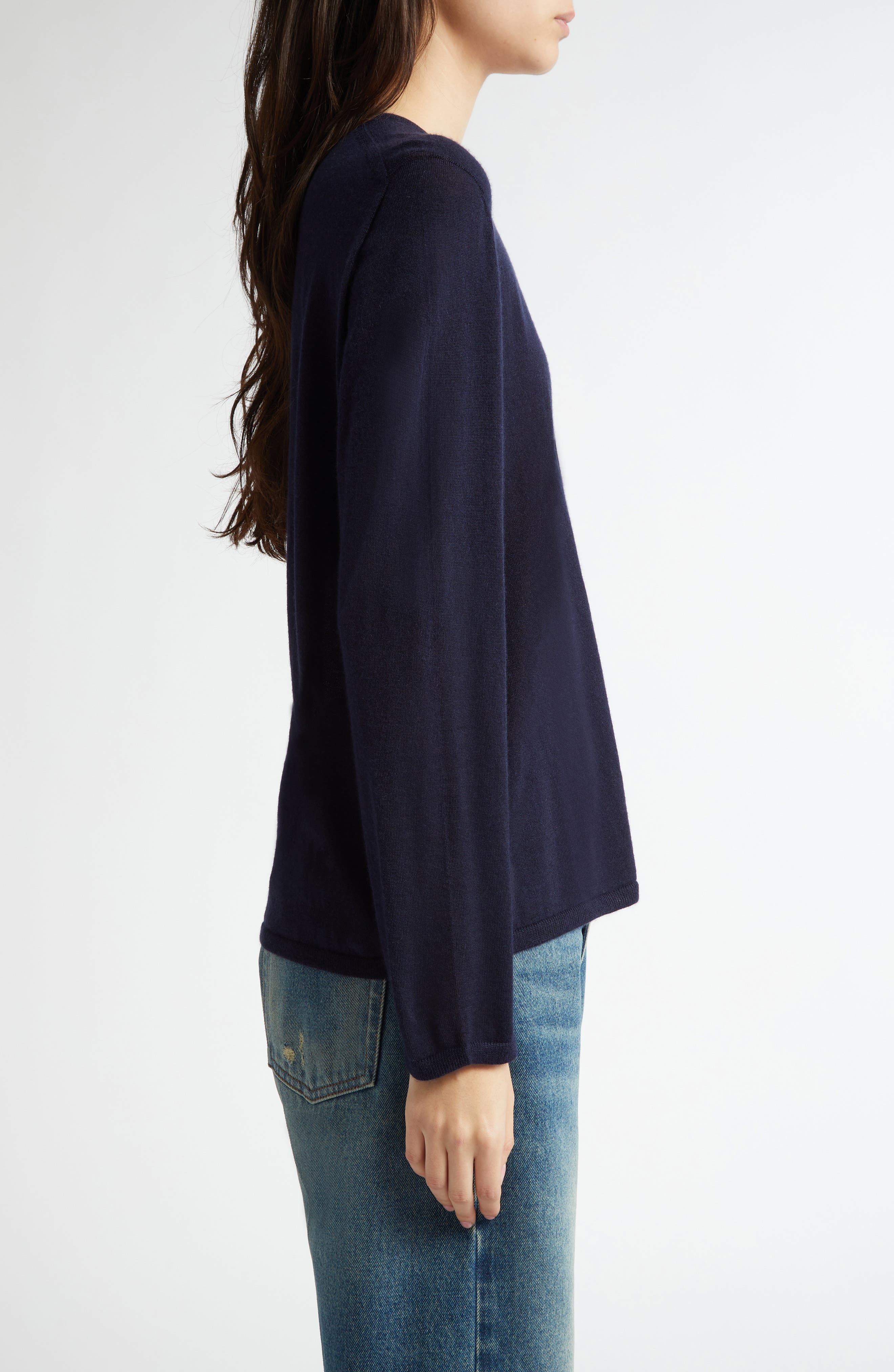 Johnstons of Elgin Superfine Cashmere & Silk Crewneck Sweater in Dark Navy at Nordstrom - 3