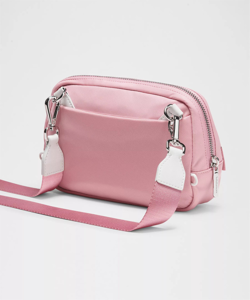 Everywhere Convertible Crossbody Bag 1.5L 4