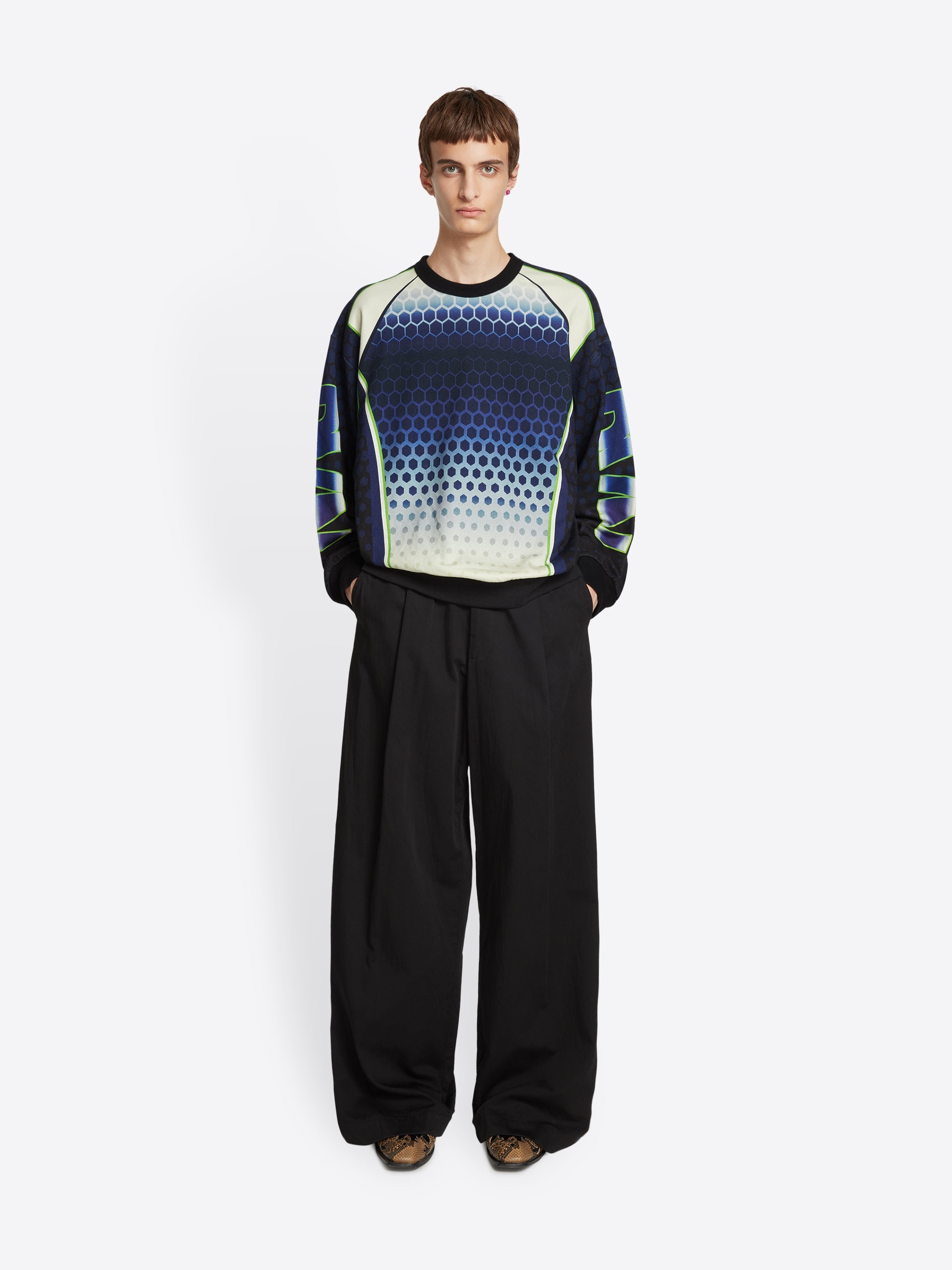 OVERSIZED SWEATSHIRT - 2