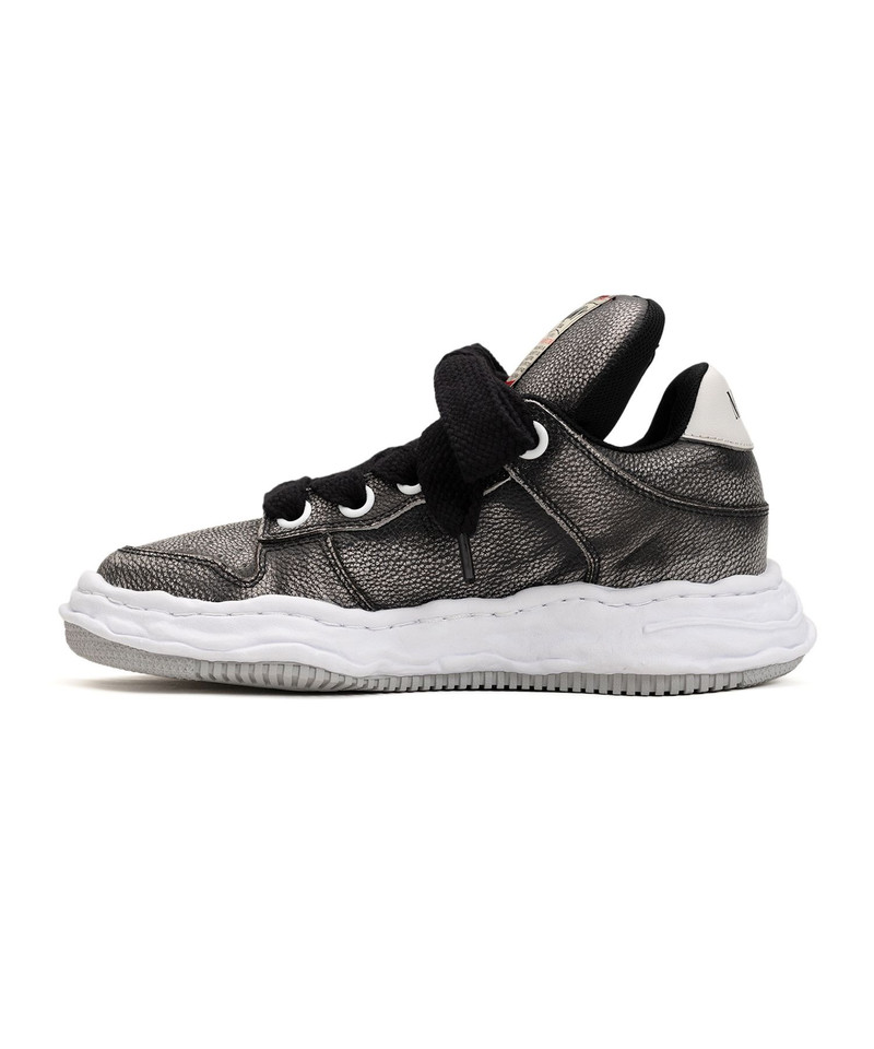 "WAYNE PUFFER" OG Sole Brushed Shrink Leather Low-top Sneaker 16