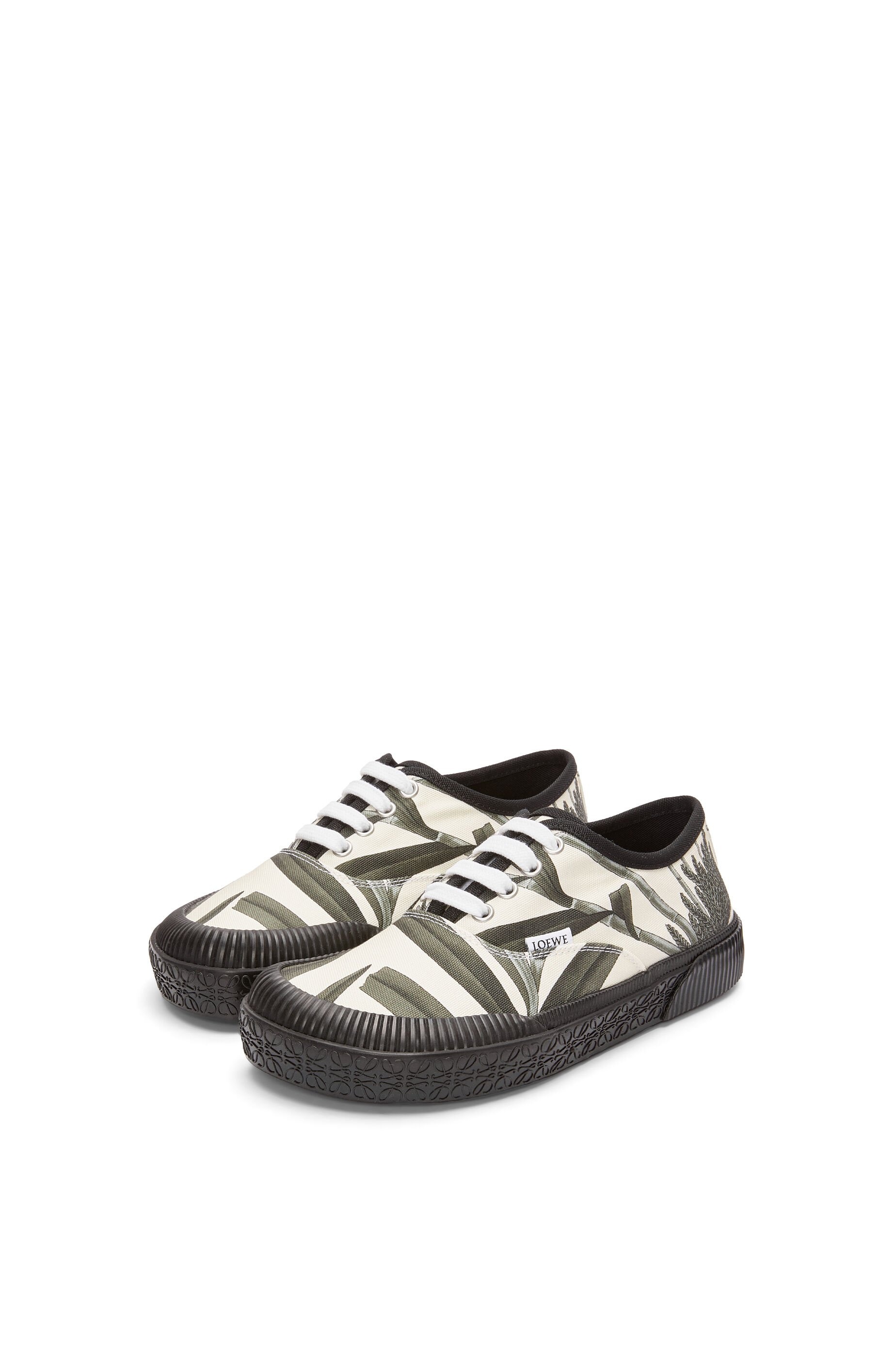 Terra Vulca lace-up sneaker in printed canvas - 3