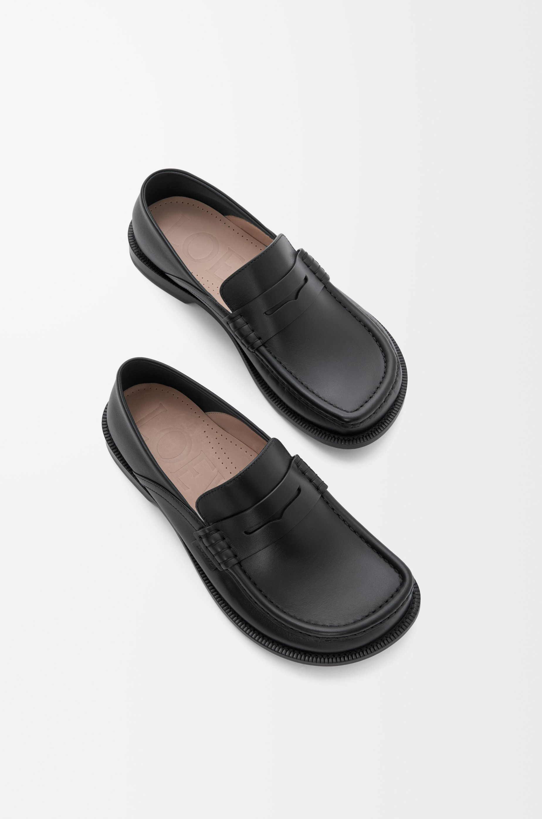 Campo flap back loafer in waxy calfskin - 3
