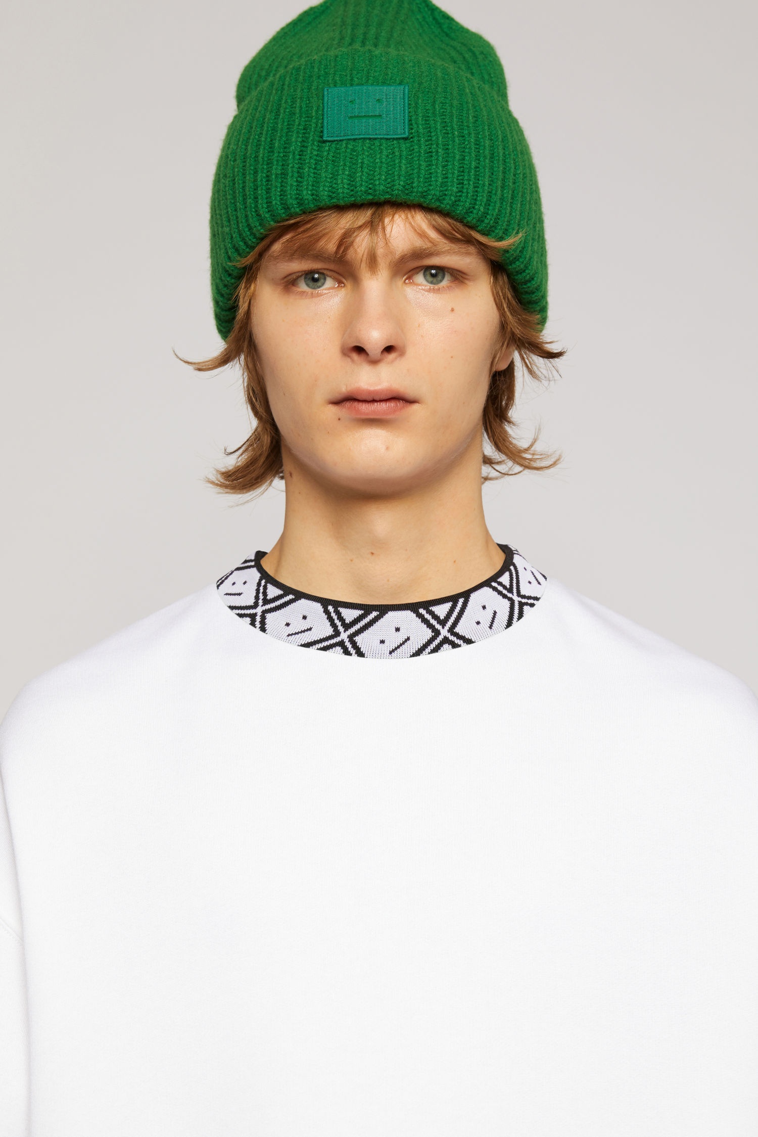 Face motif mock neck sweatshirt optic white - 6