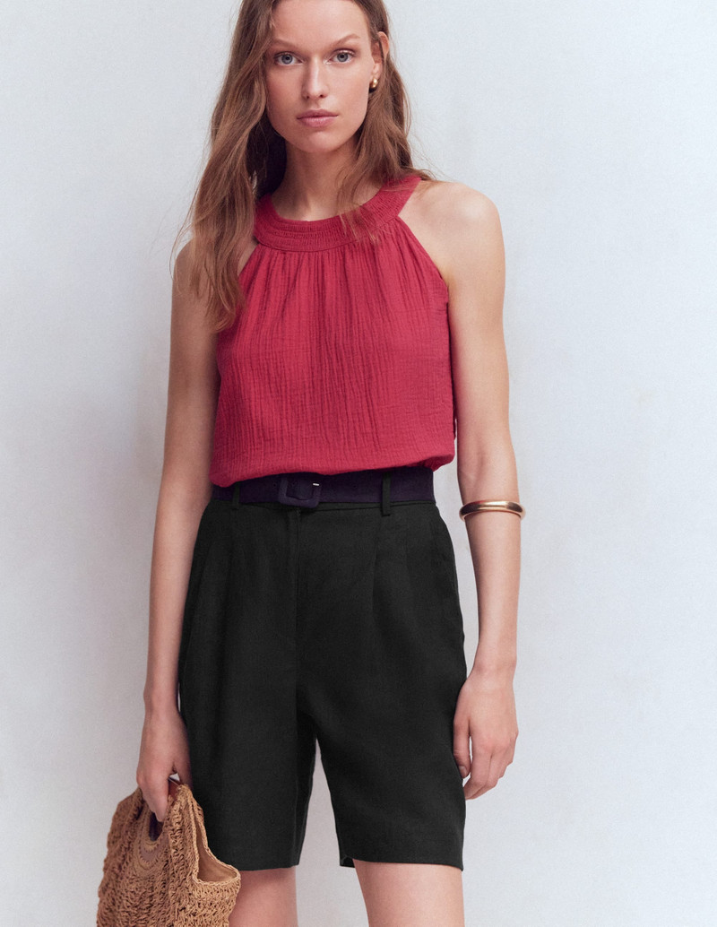 BODEN Chelsea Belted Linen Shorts-Black outlook