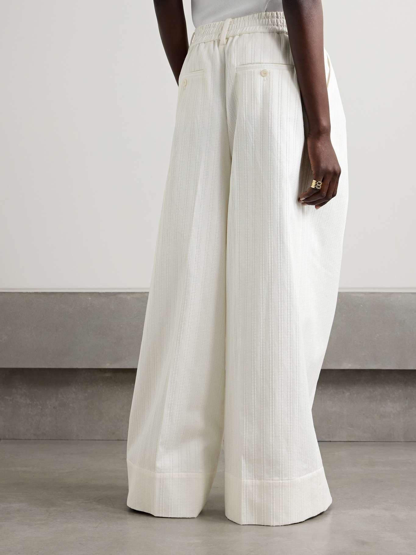 Pleated embroidered cotton wide-leg pants - 4