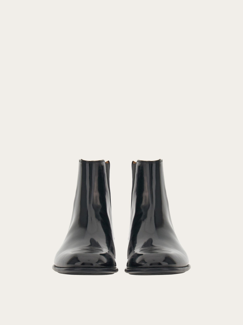 Chelsea boot 2