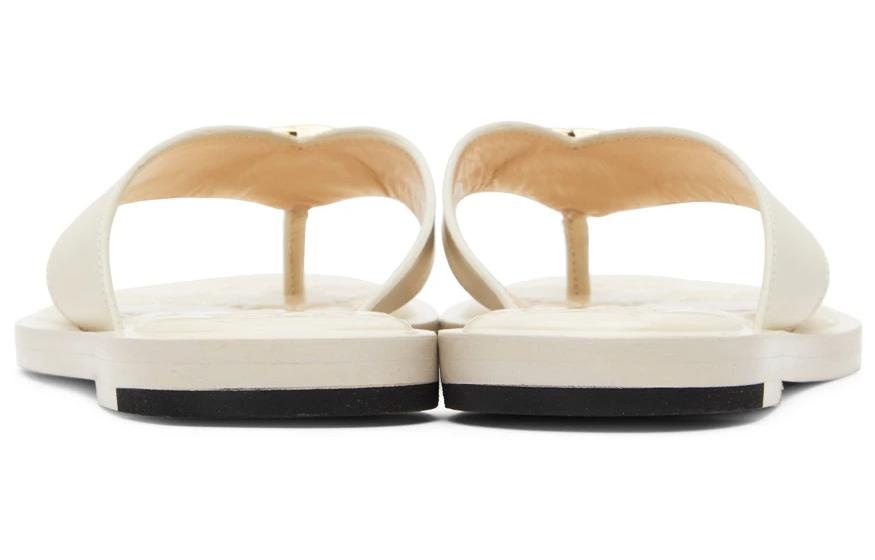 (WMNS) Gucci Interlocking G Thong Sandal 'White Leather' 695207-A3N00-9022 - 4
