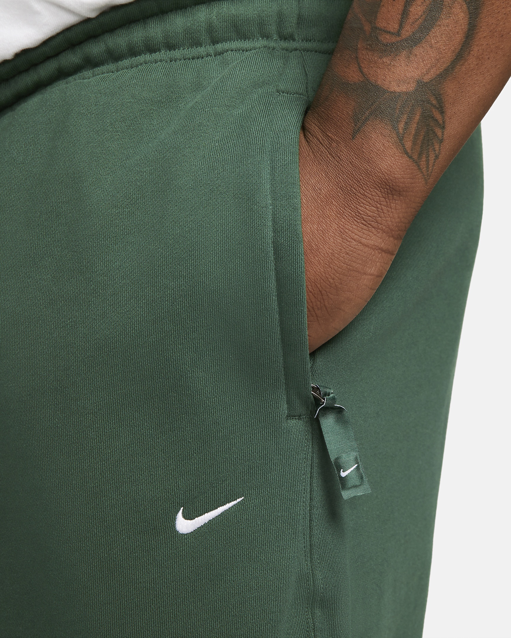 Nike Solo Swoosh Men's Fleece Pants - 10