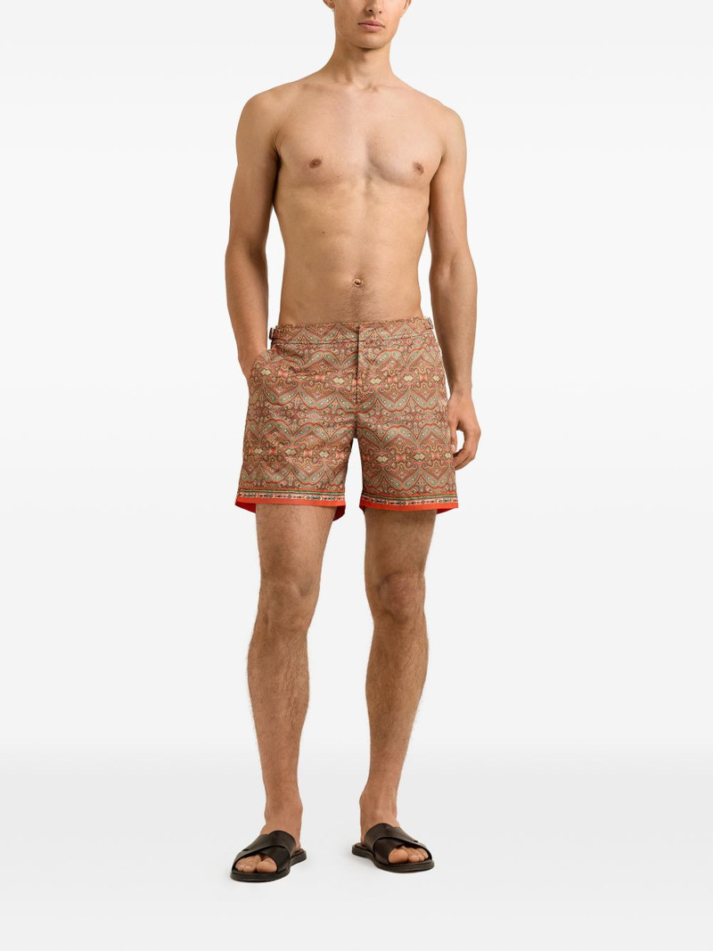 Bulldog paisley beachwear 3
