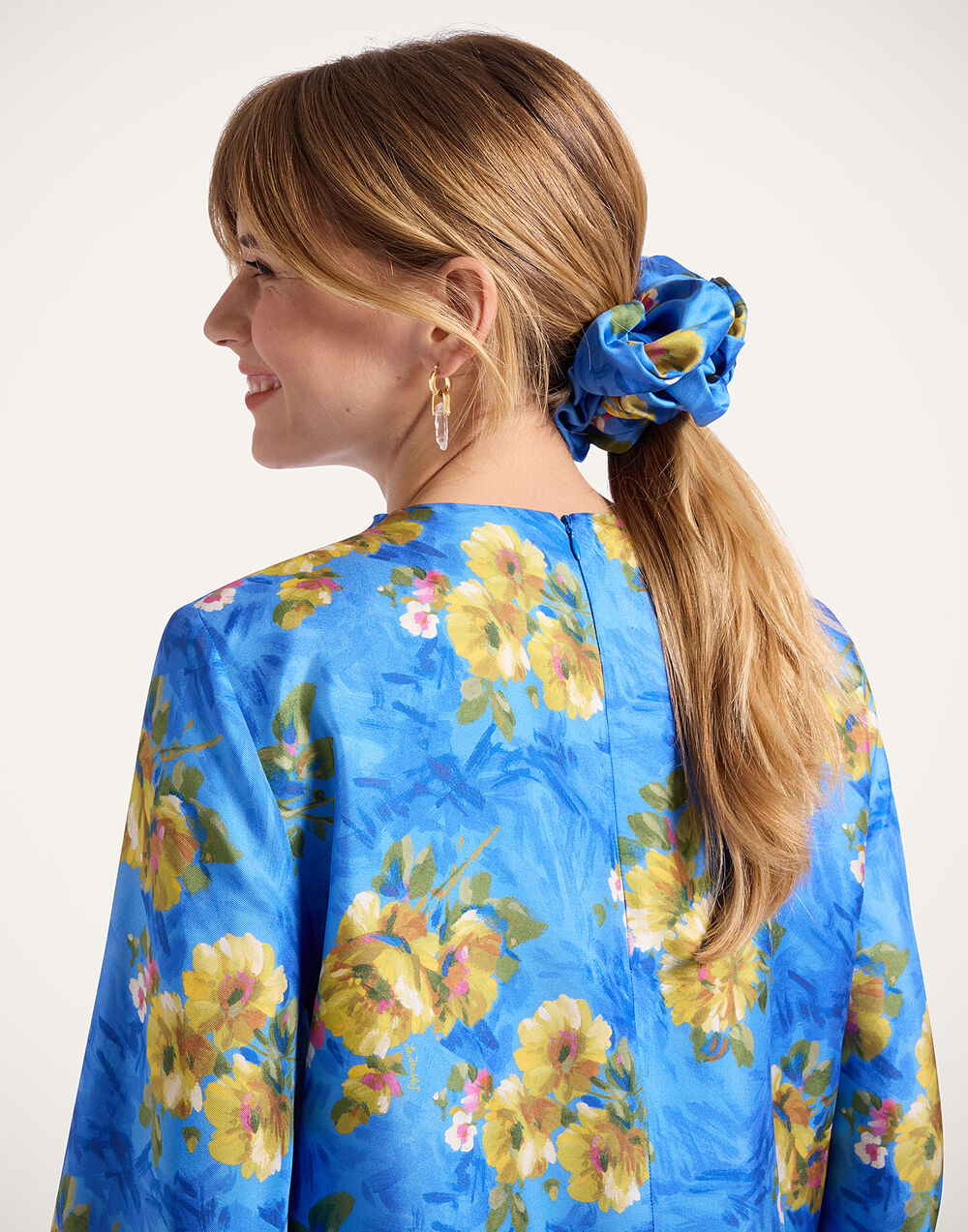 Giga Scrunchie - 2