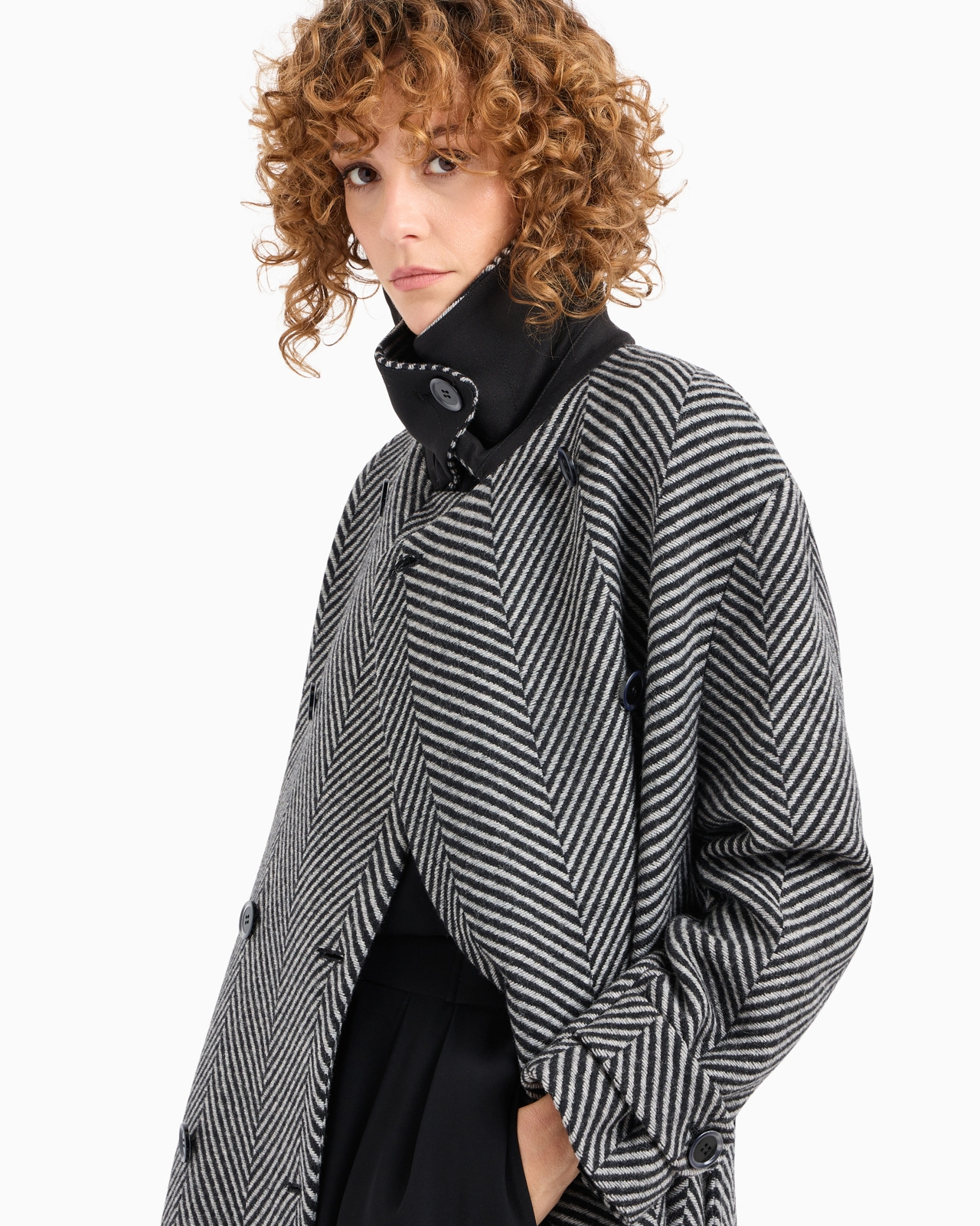 Long, double-breasted coat in a virgin wool blend with two-tone oversize-chevron motif - 5