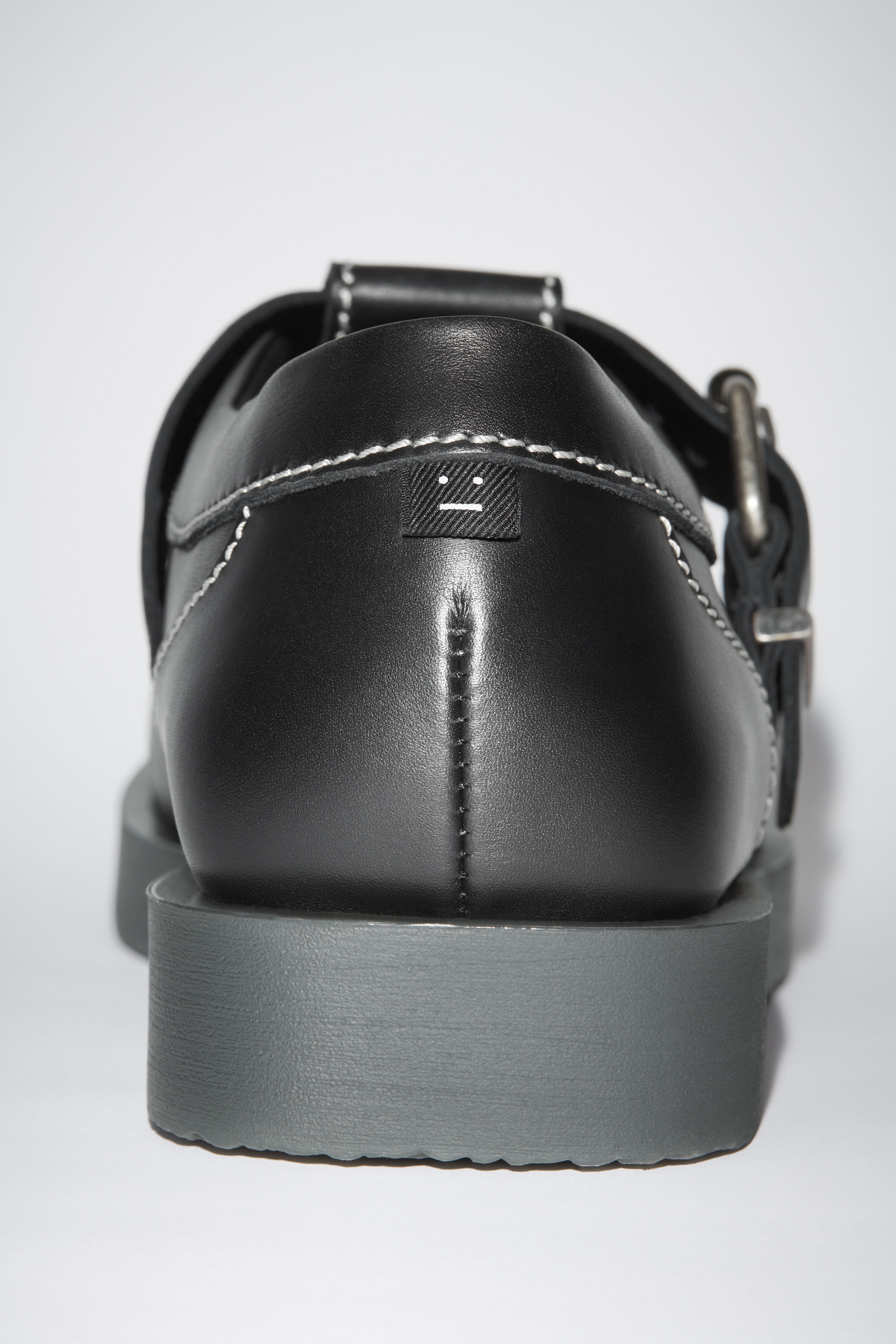 Leather buckle shoes - Black - 5