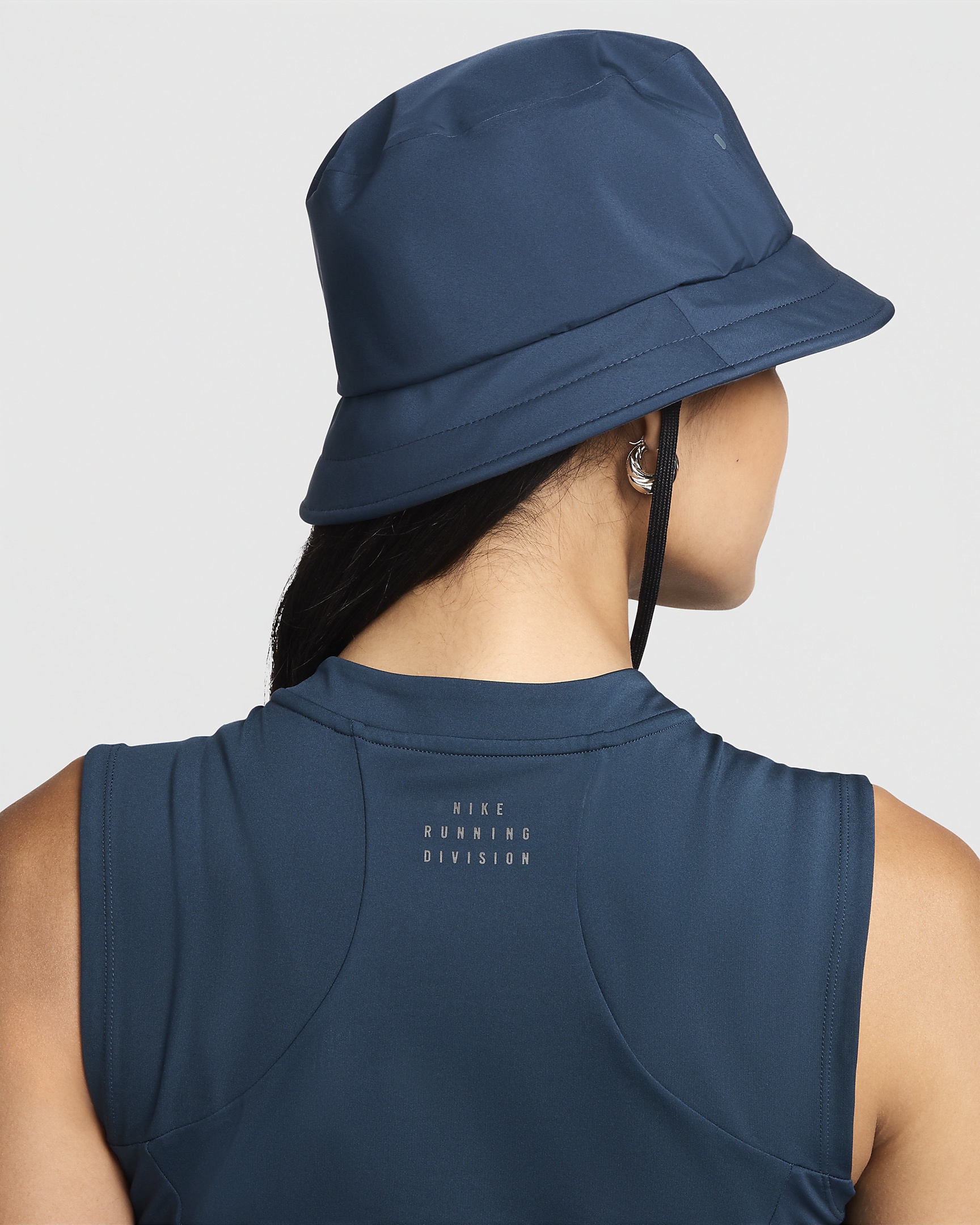 Nike Storm-FIT ADV Apex Bucket Hat - 2