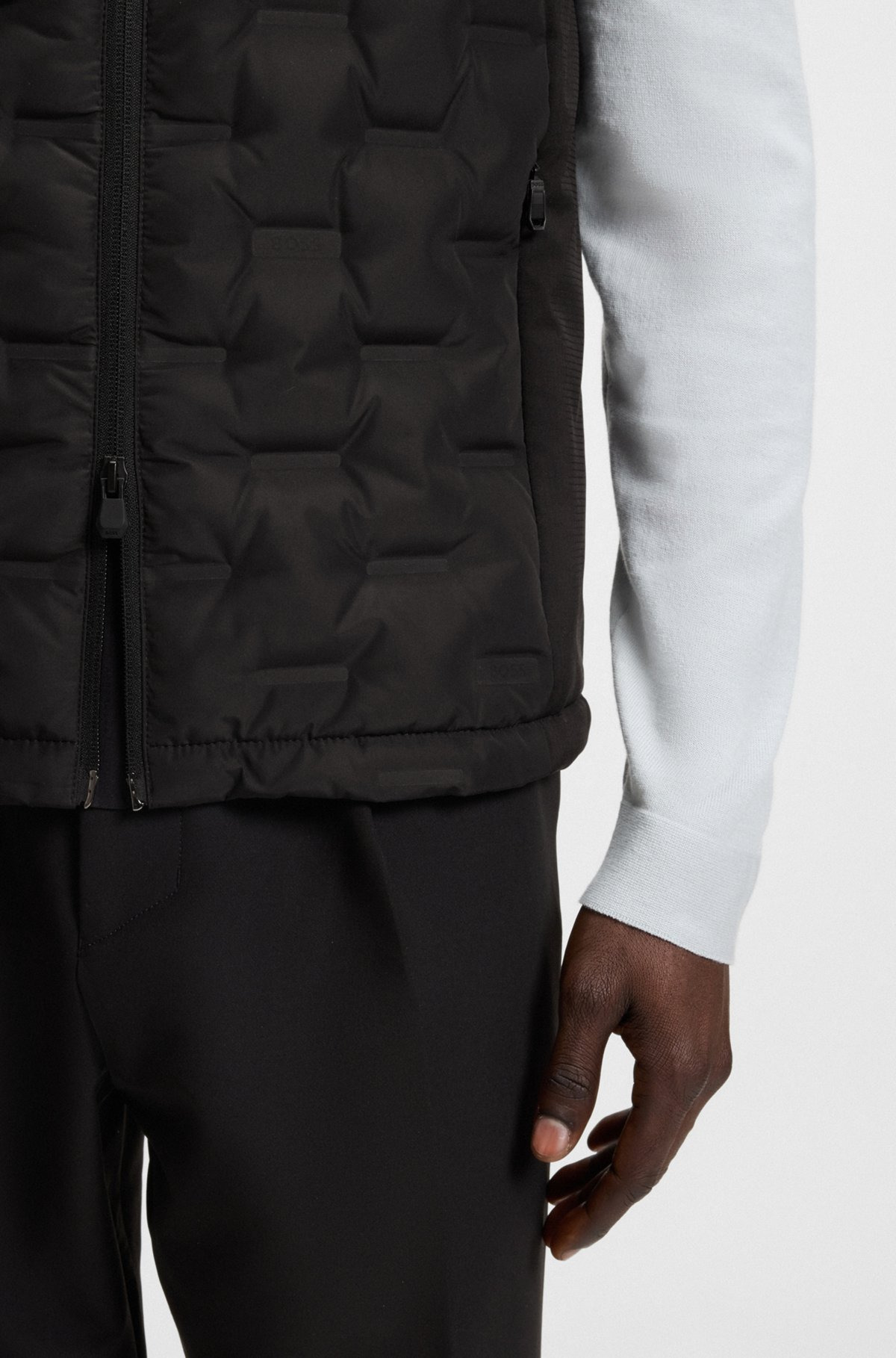 DOWN-FILLED GILET WITH WELDED-LOGO PATTERN - 6