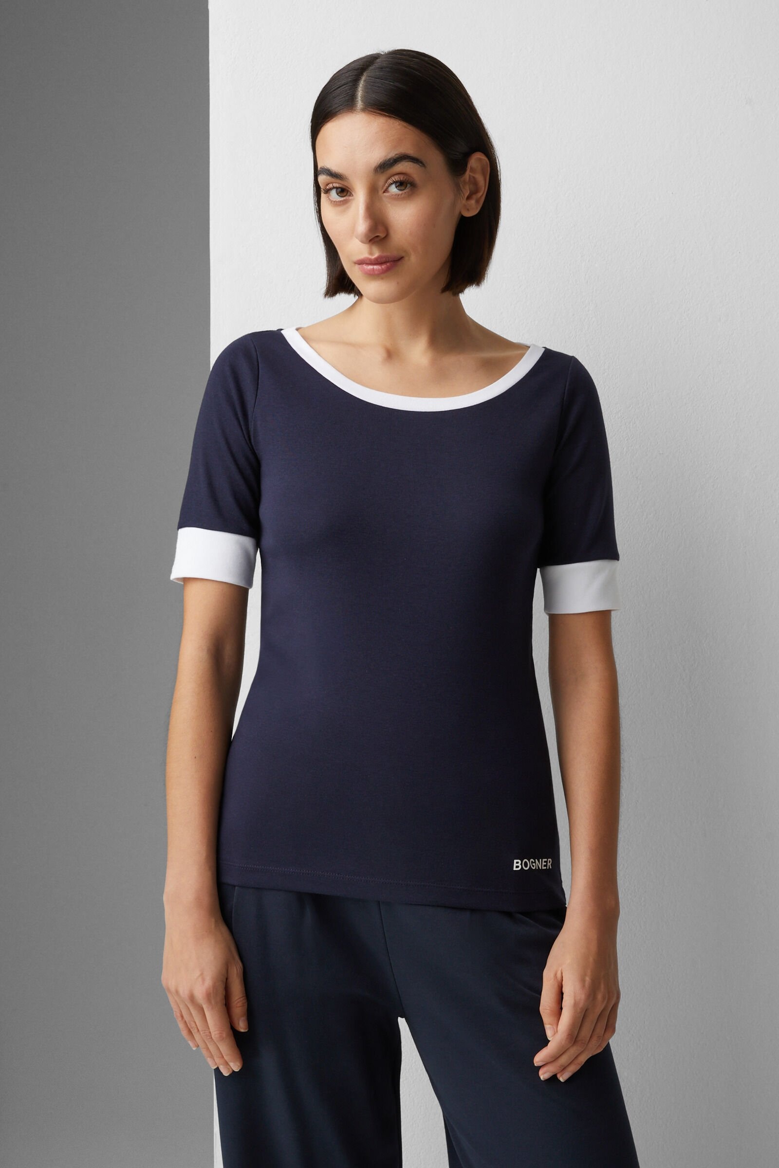 Jackie T-shirt in Navy blue - 2