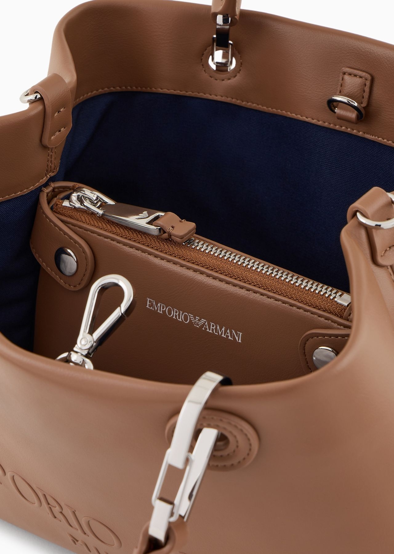 Small MyEA shopper bag with oversized embossed logo - 6
