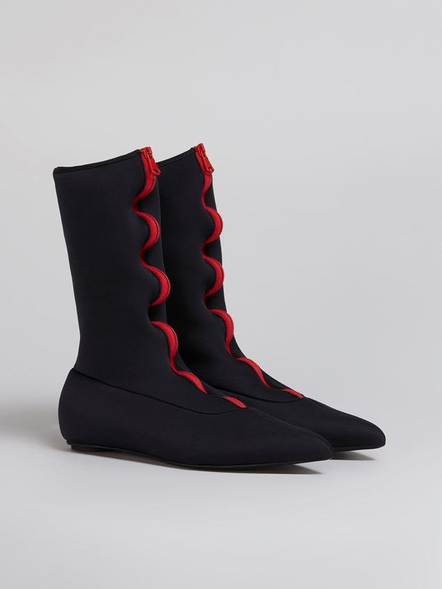 POINTED FLAT BOOTIE IN STRETCH NEOPRENE - 2
