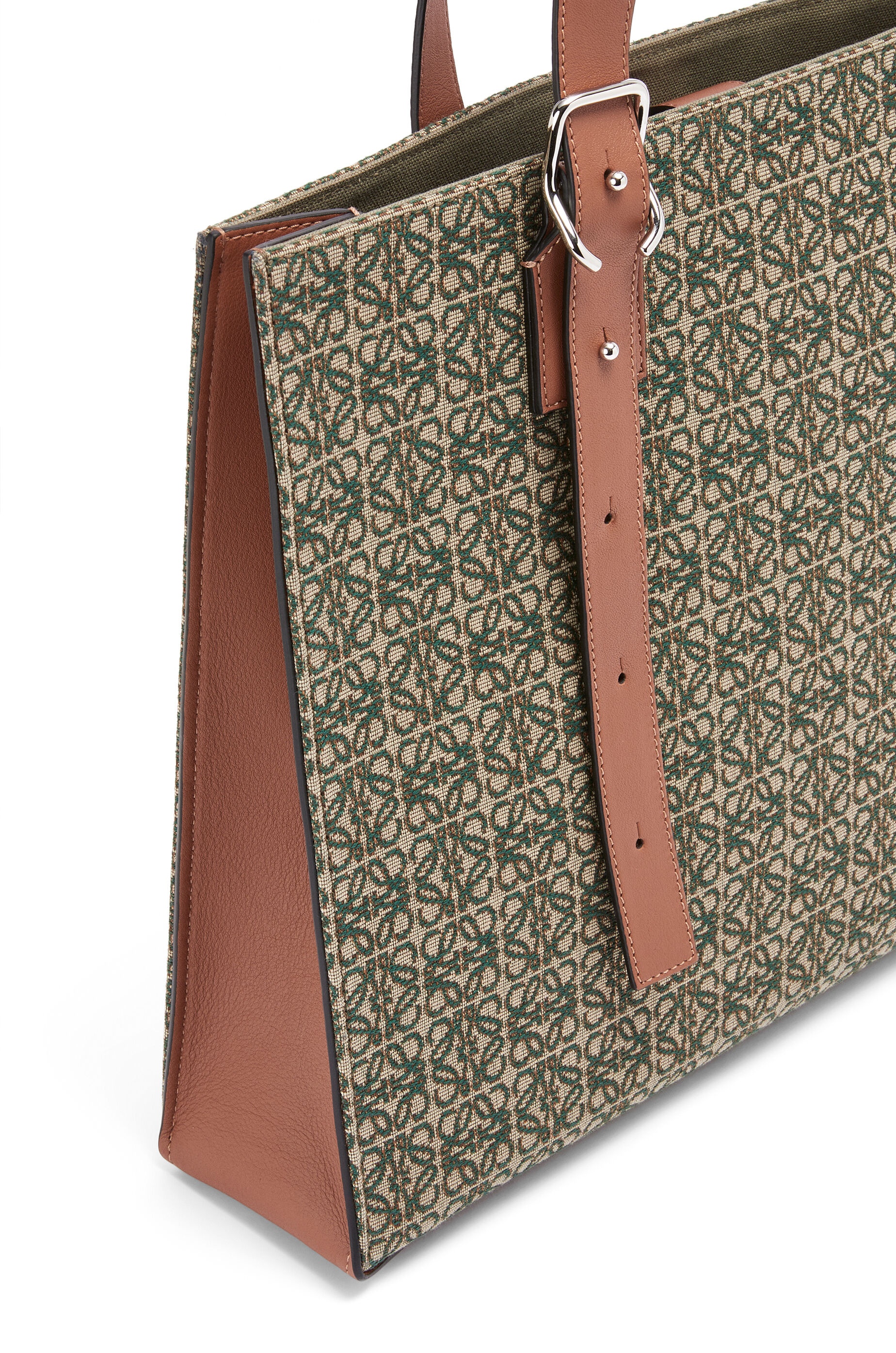 Buckle Horizontal tote in Anagram jacquard and calfskin - 6