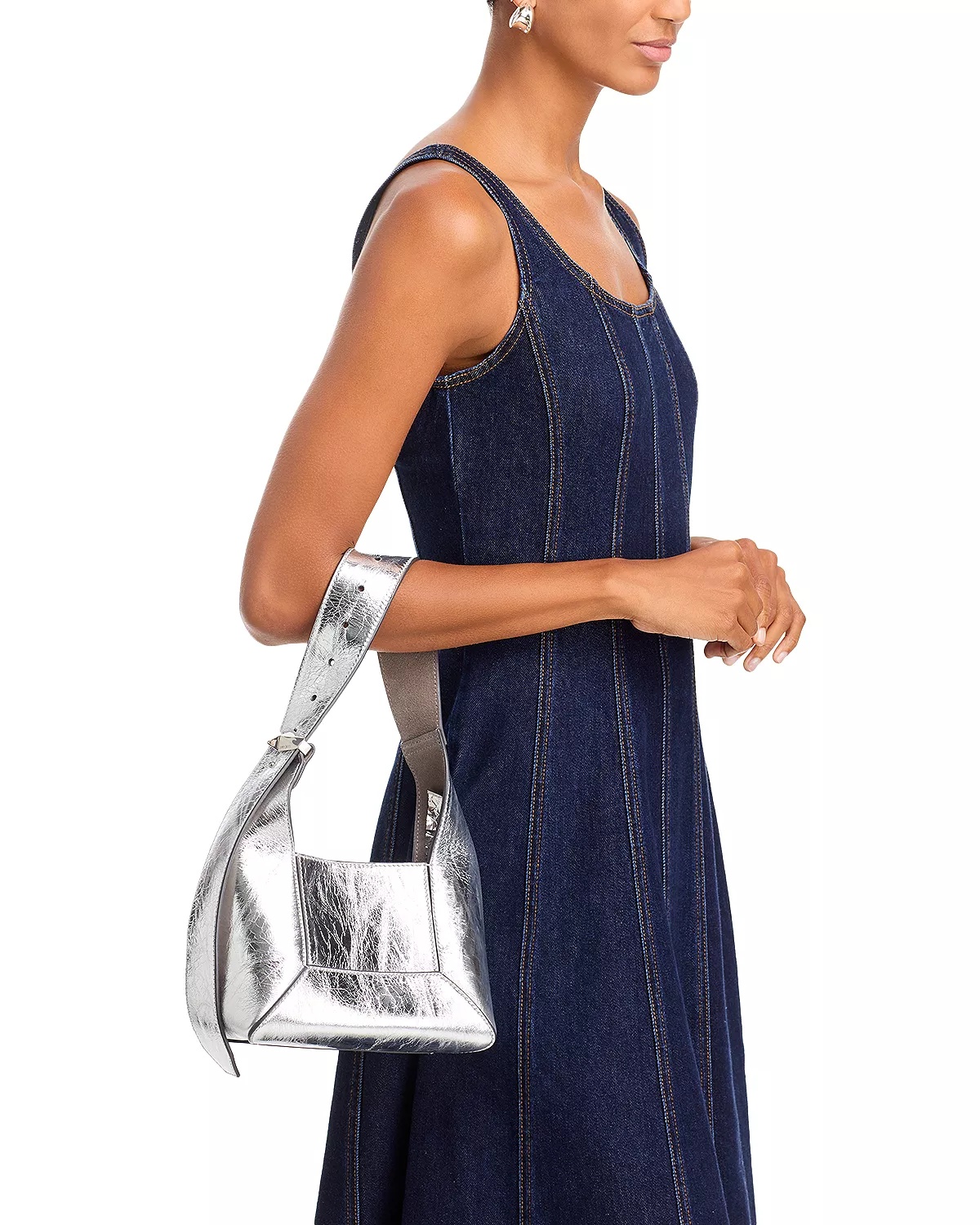 Diamond Small Leather Shoulder Bag - 2