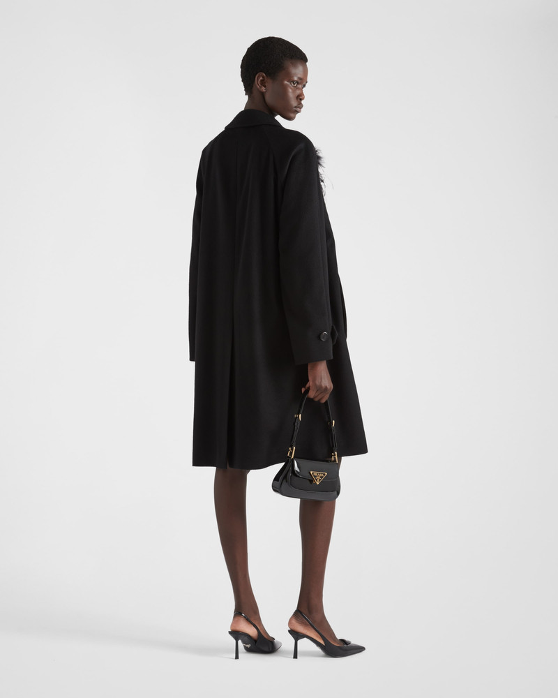 Single-breasted cashmere coat with feathers 5