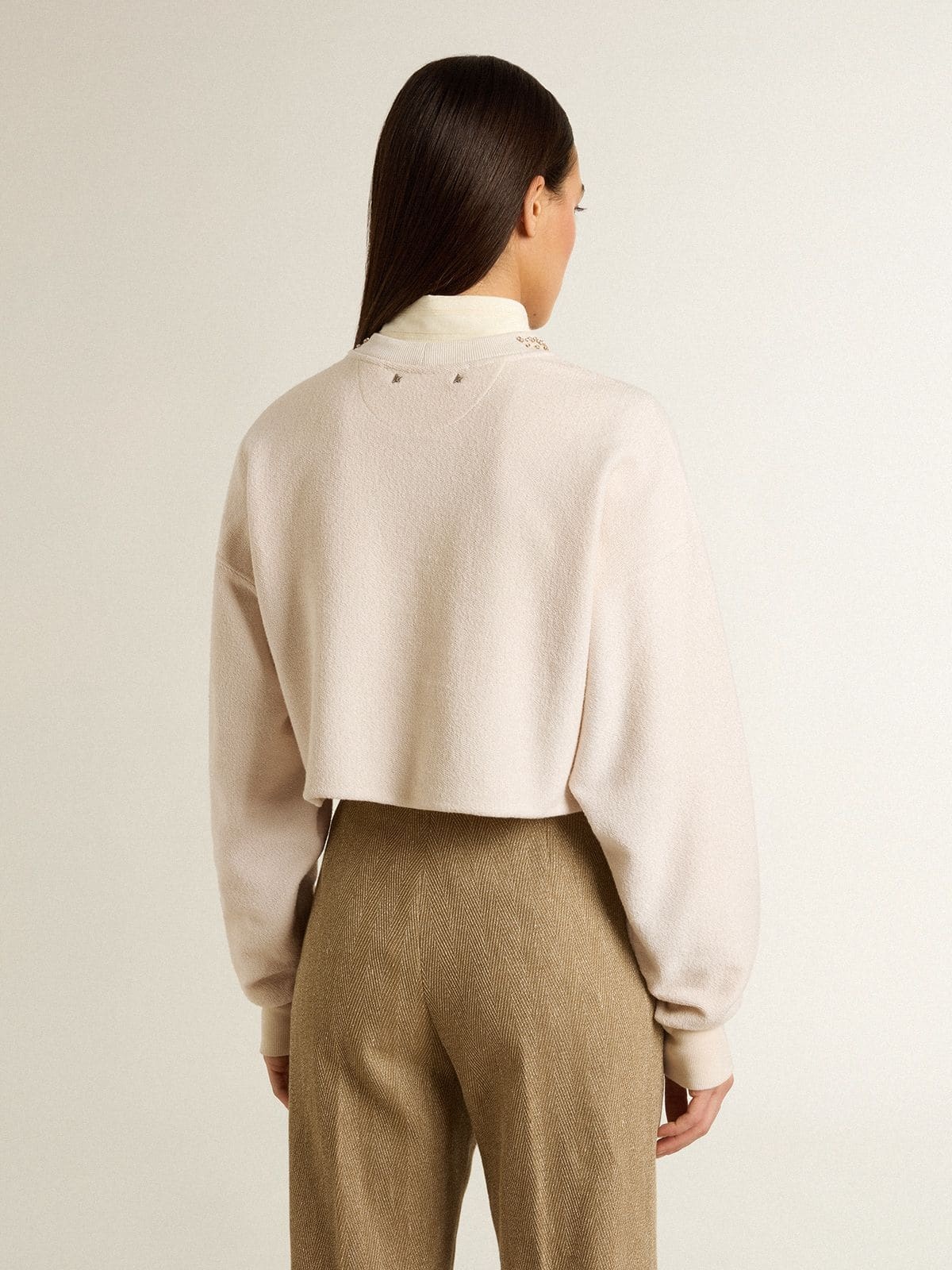 Women's cream cotton cropped sweatshirt with crystals on the front - 4