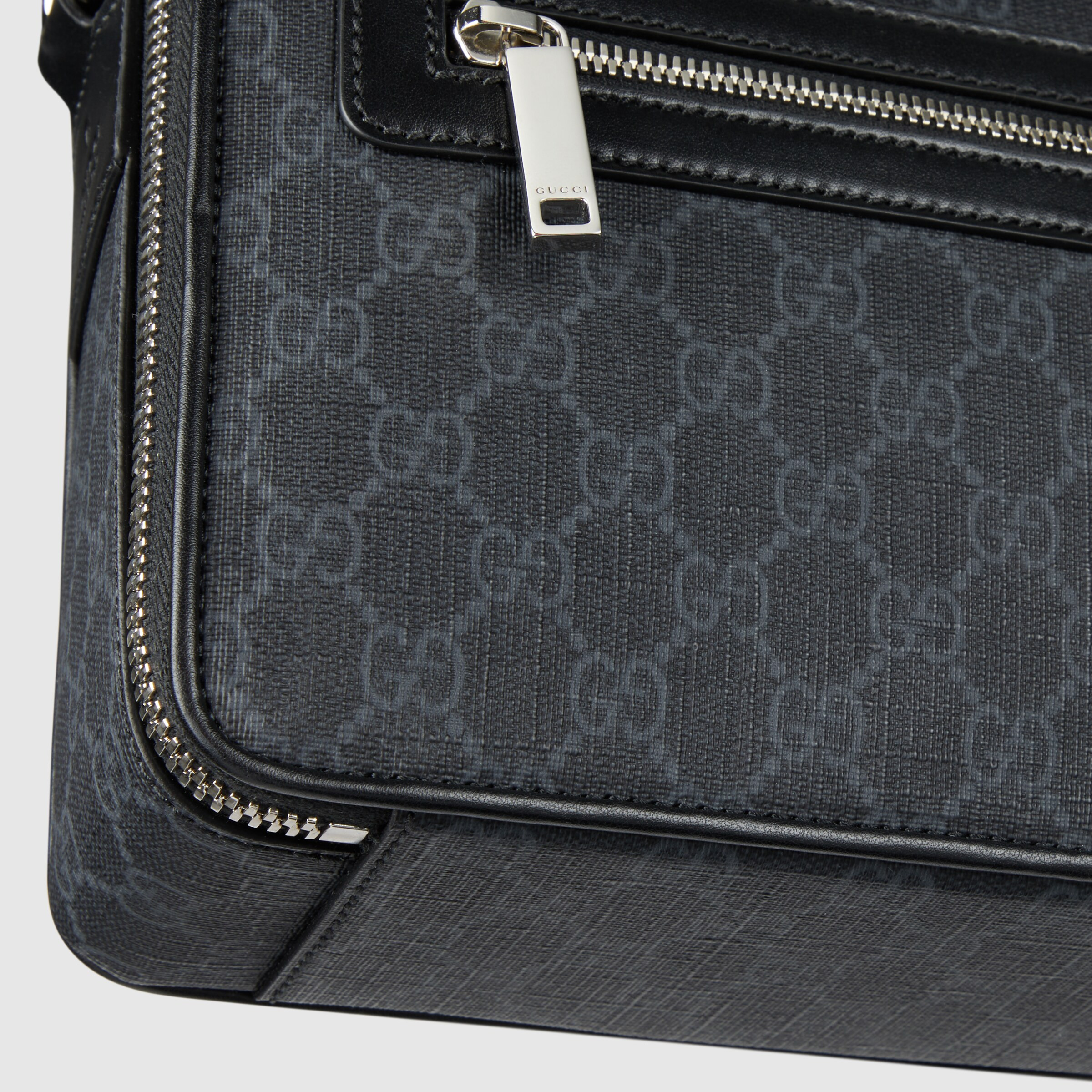 Medium GG crossbody bag - 8