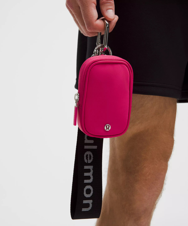 lululemon Clippable Nano Pouch outlook