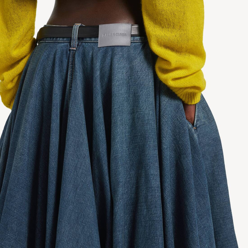 Women's Balloon Shorts in Dirty Vintage Blue 6