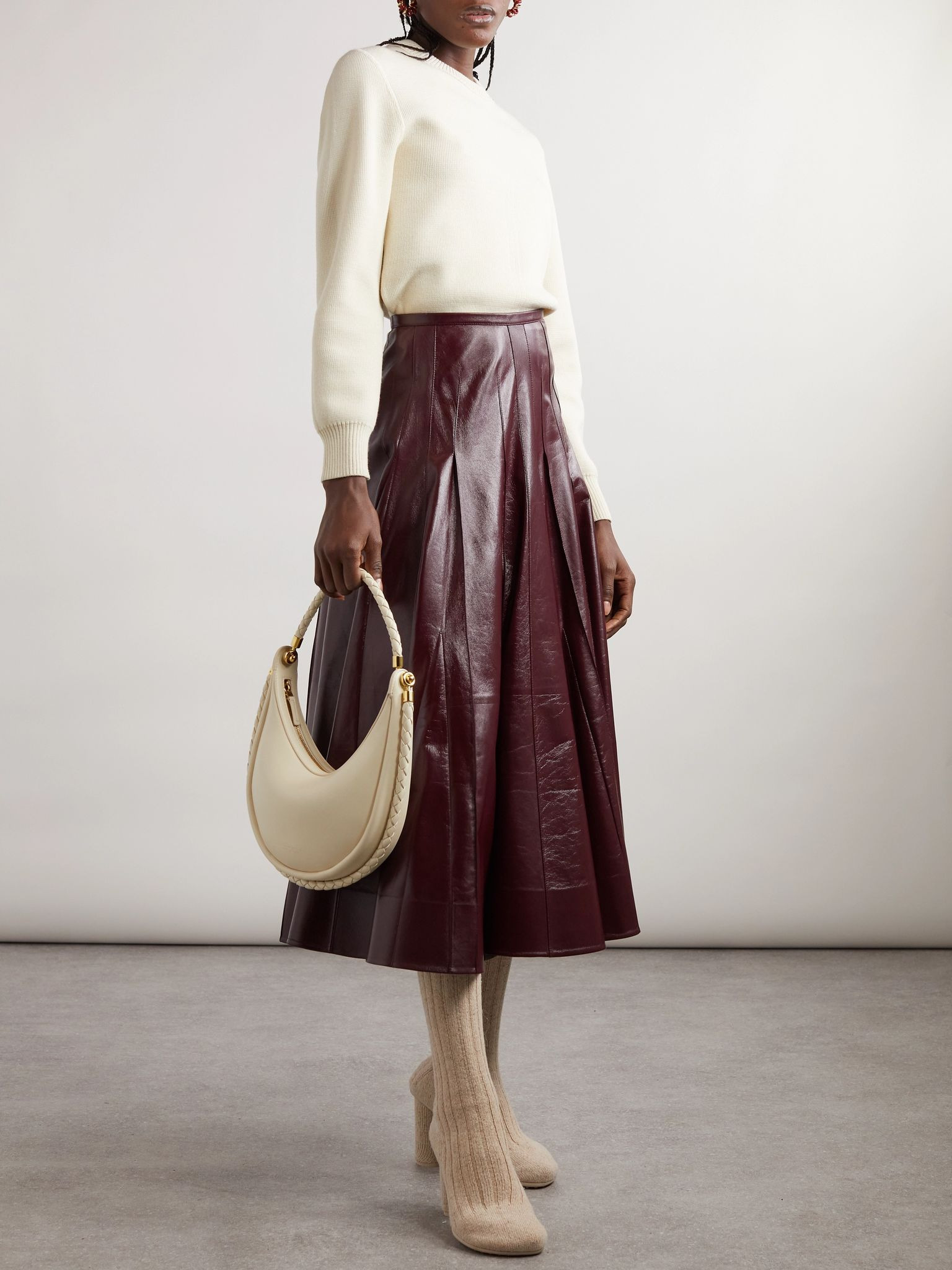 Pleated glossed-leather midi skirt Red - 2