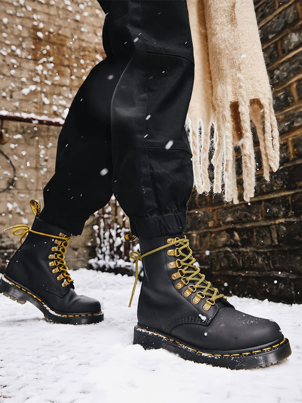 1460 Pascal 8 Eye boots - 5