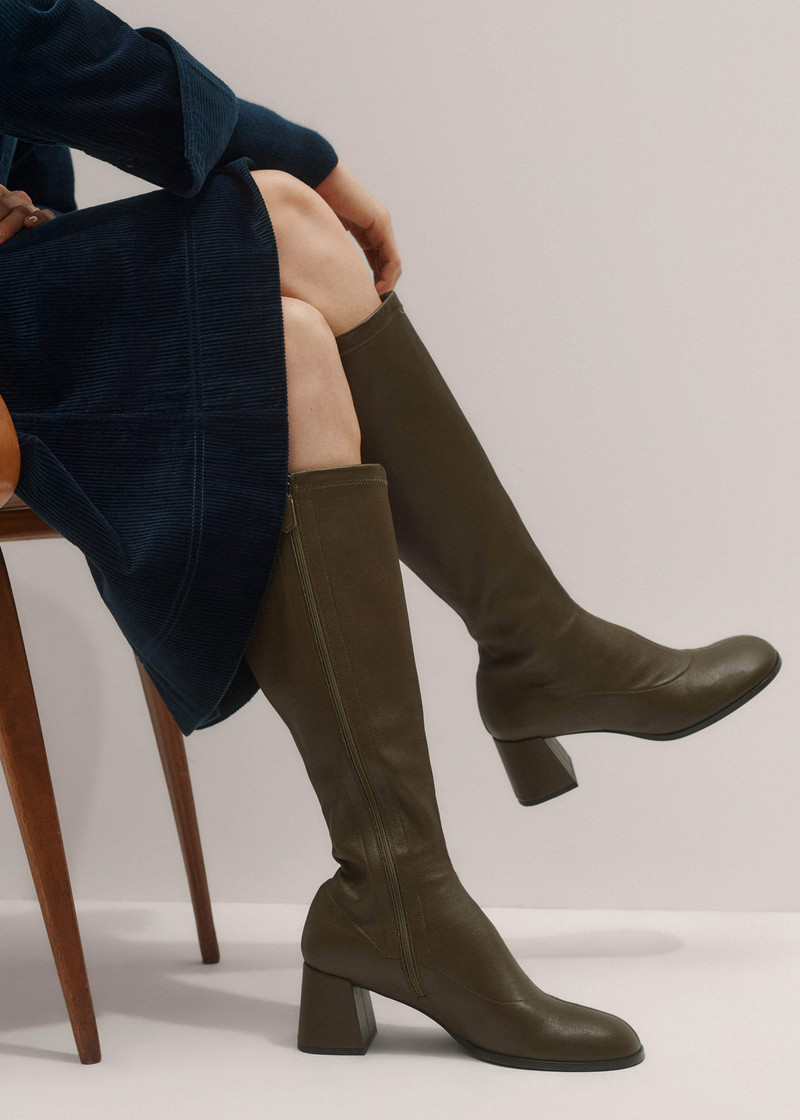 ME+EM Knee-High Stretch Boot outlook