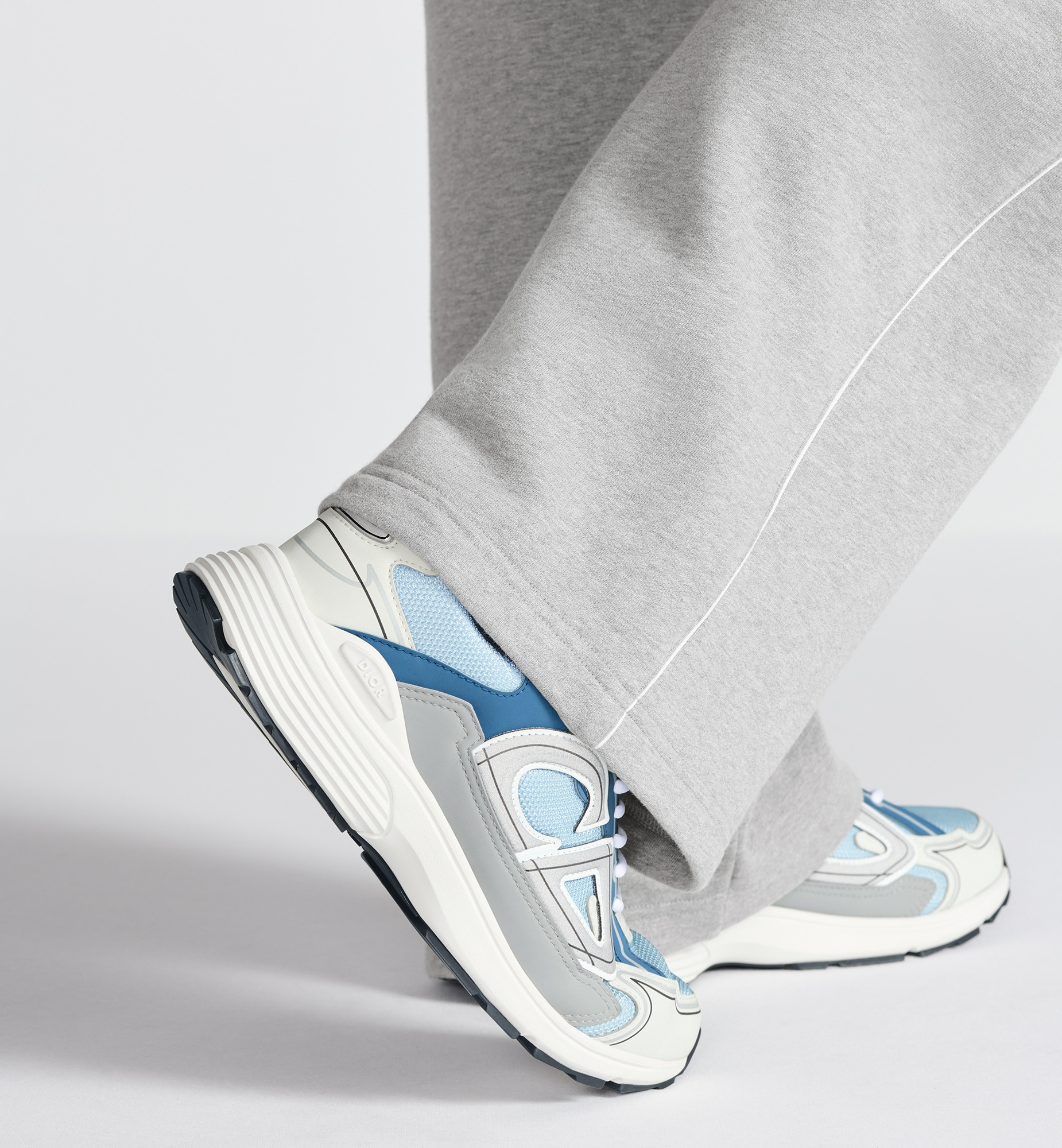 B30 Sneaker - 3