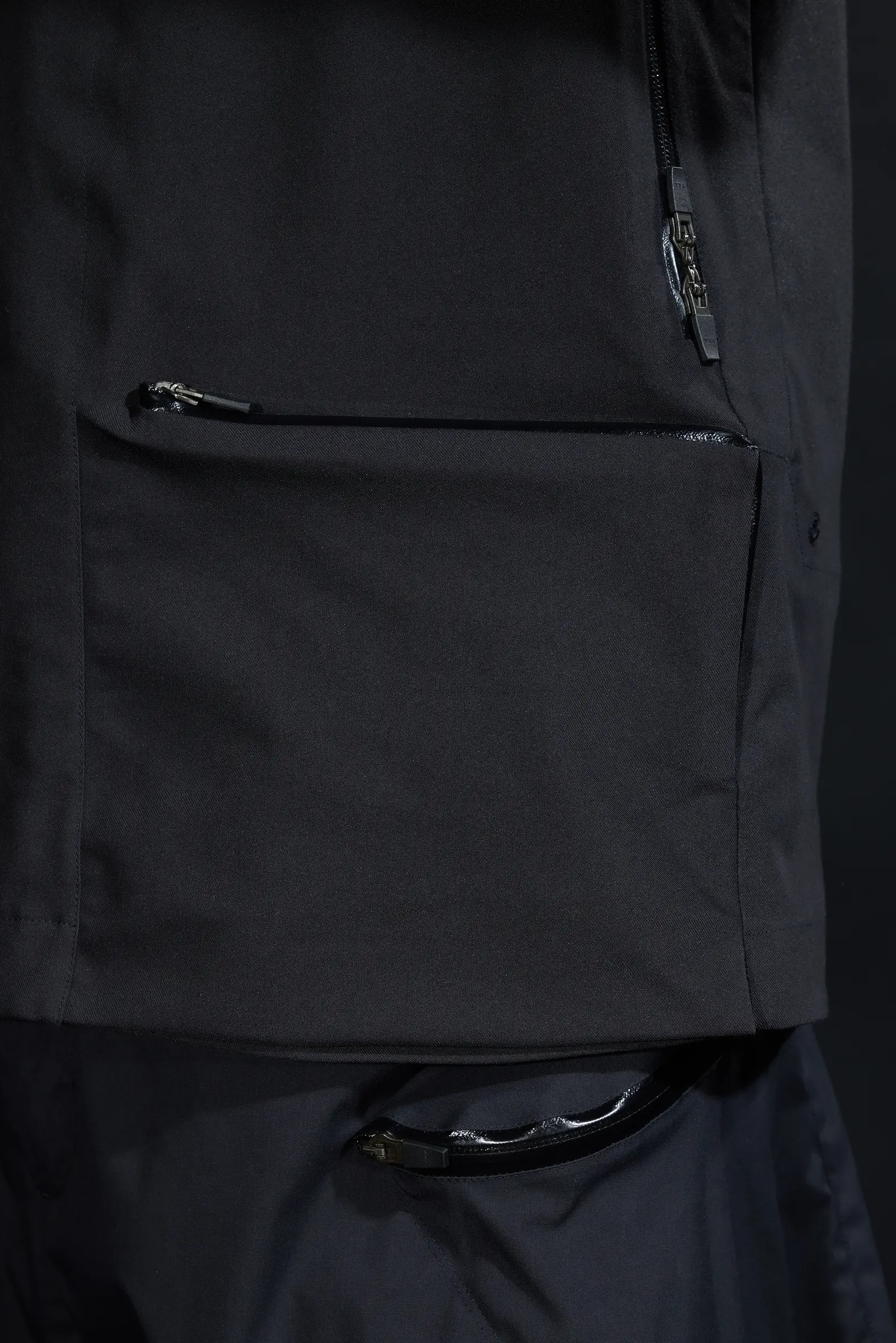 J124-BQ 3L Jacket Black - 22