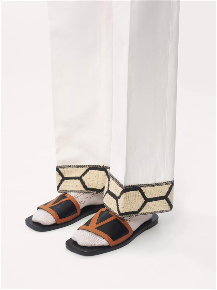 V LOGO LEATHER SLIDES - 2